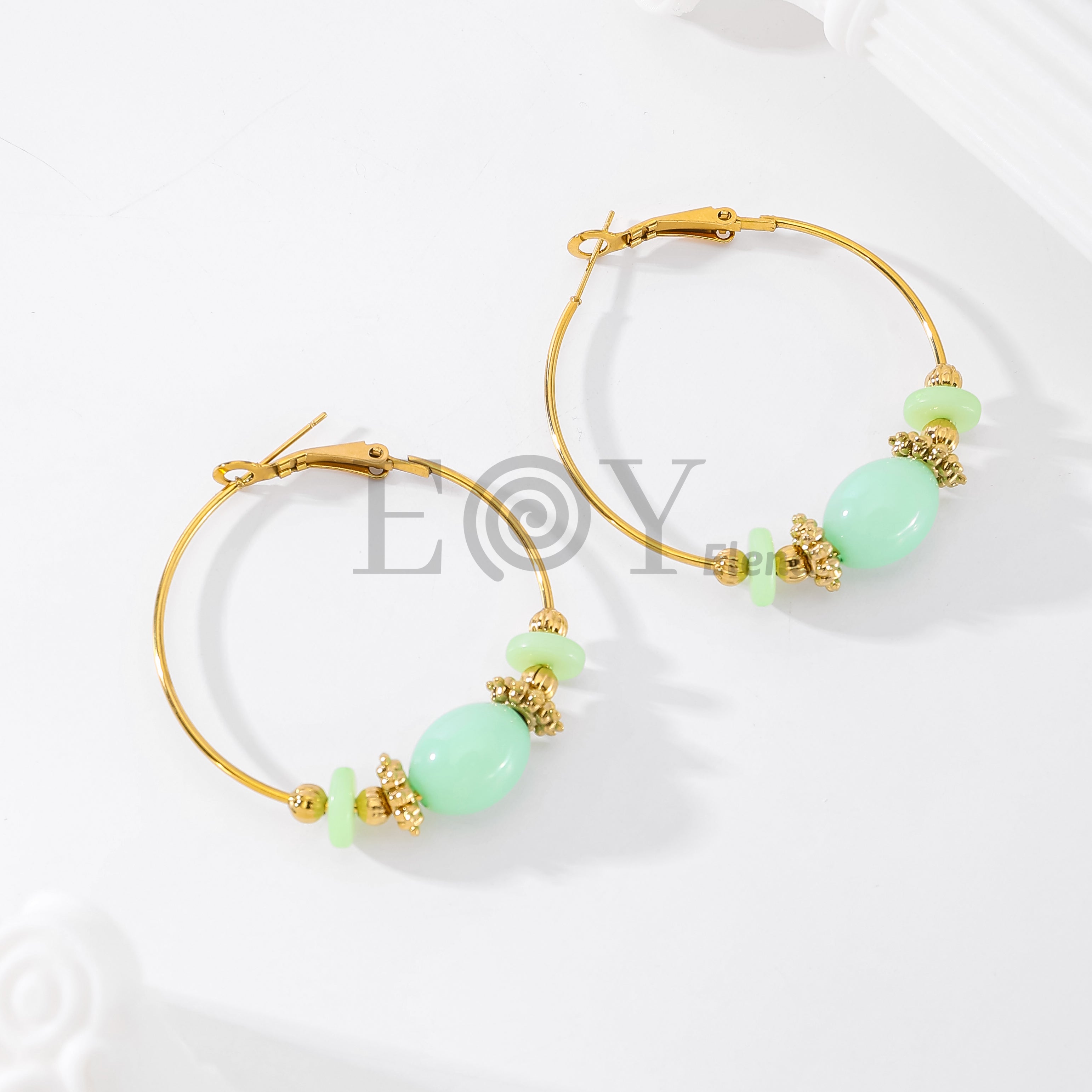 Pendientes de aro con piedras color