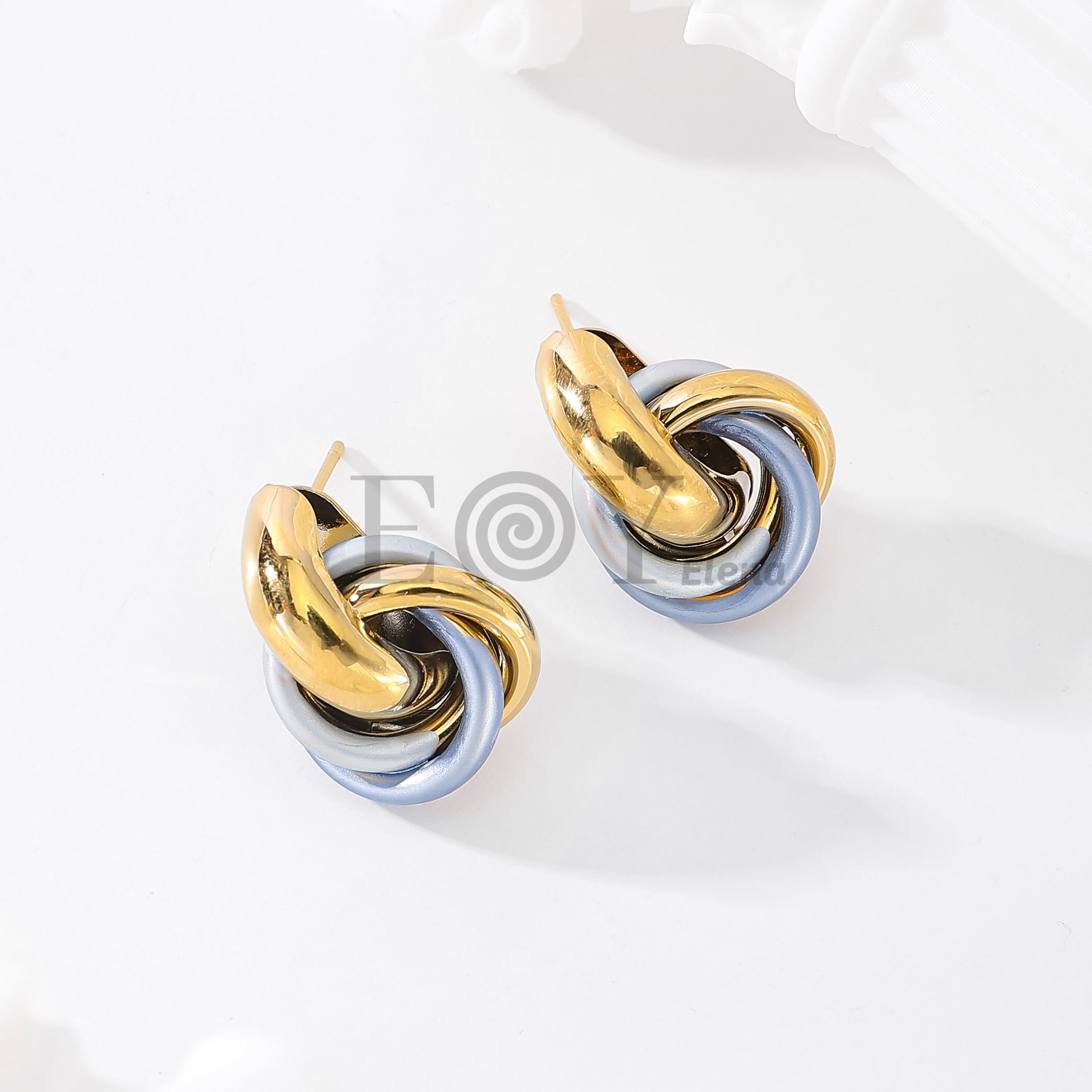Pendientes nudo color