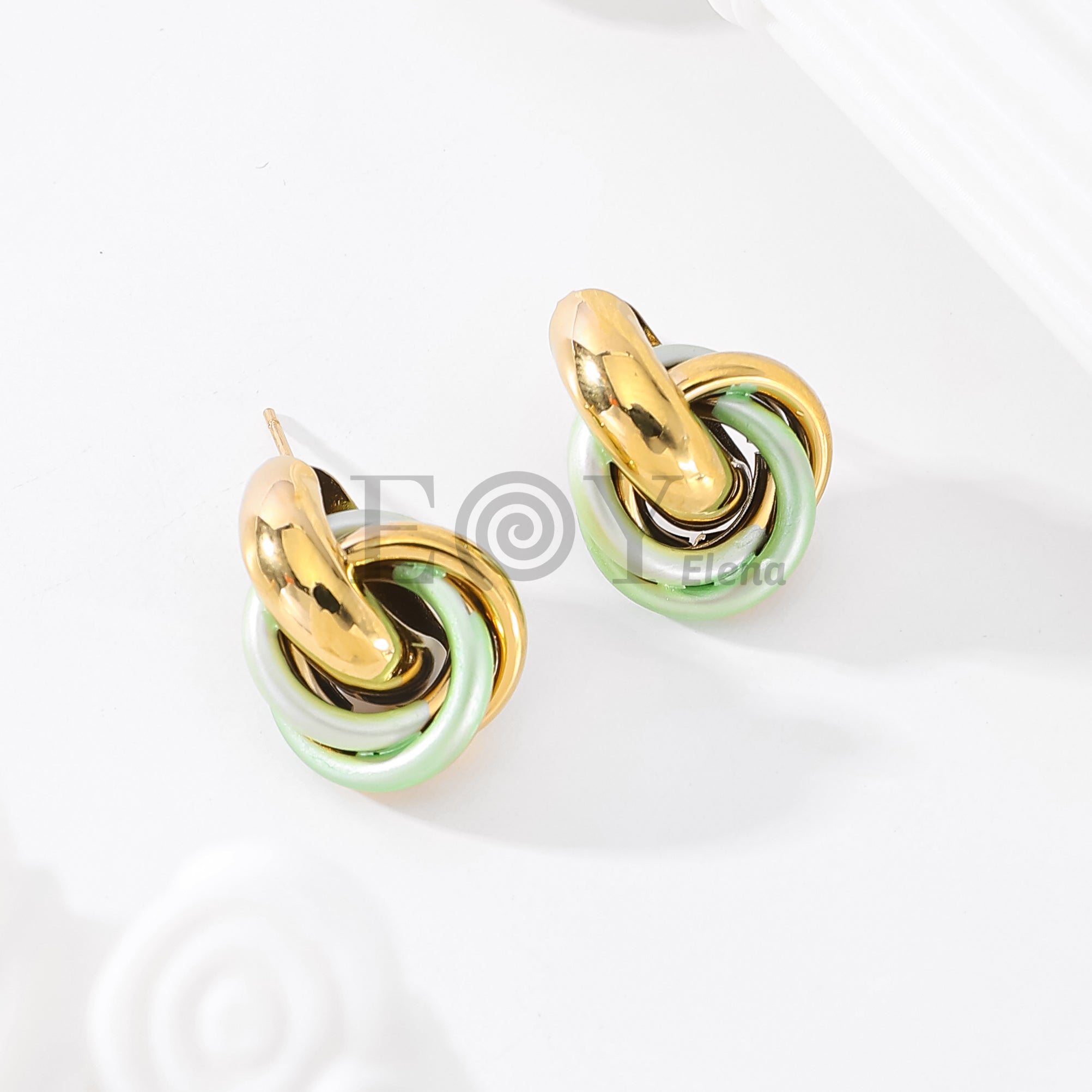 Pendientes nudo color