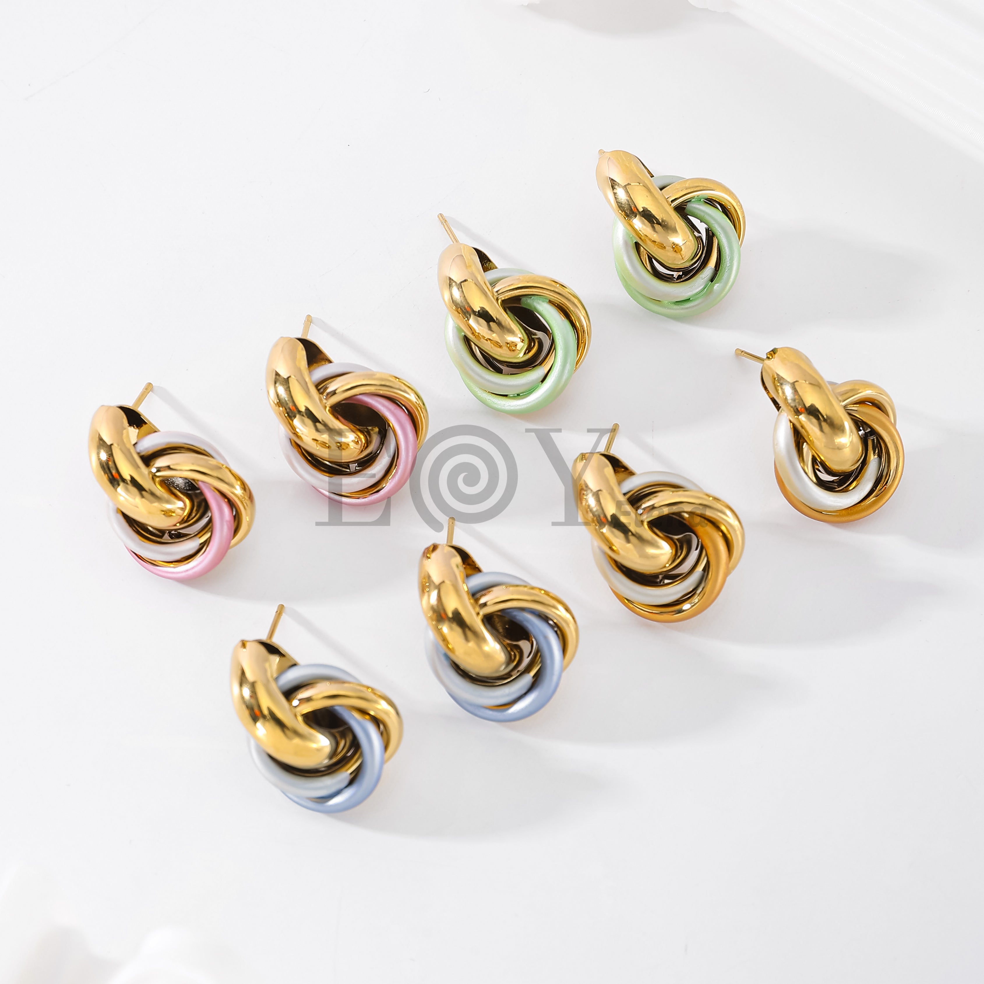 Pendientes nudo color