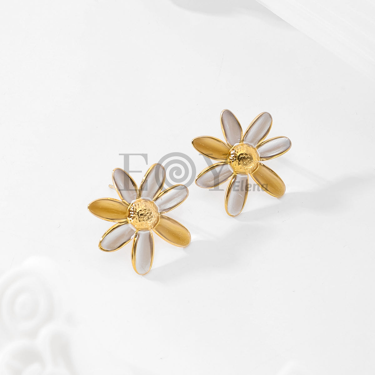 Pendientes flor color