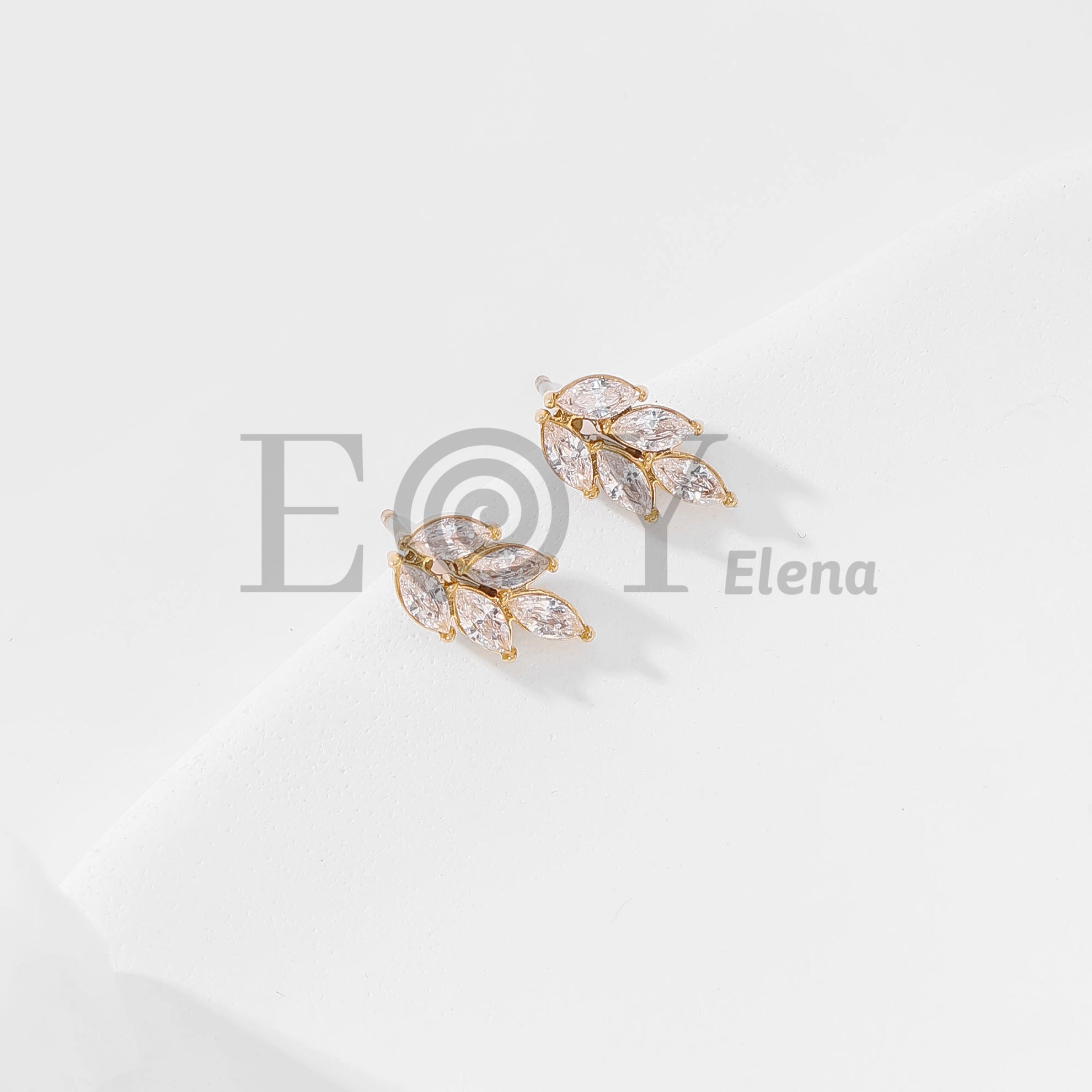 Pendiente hoja de cristal