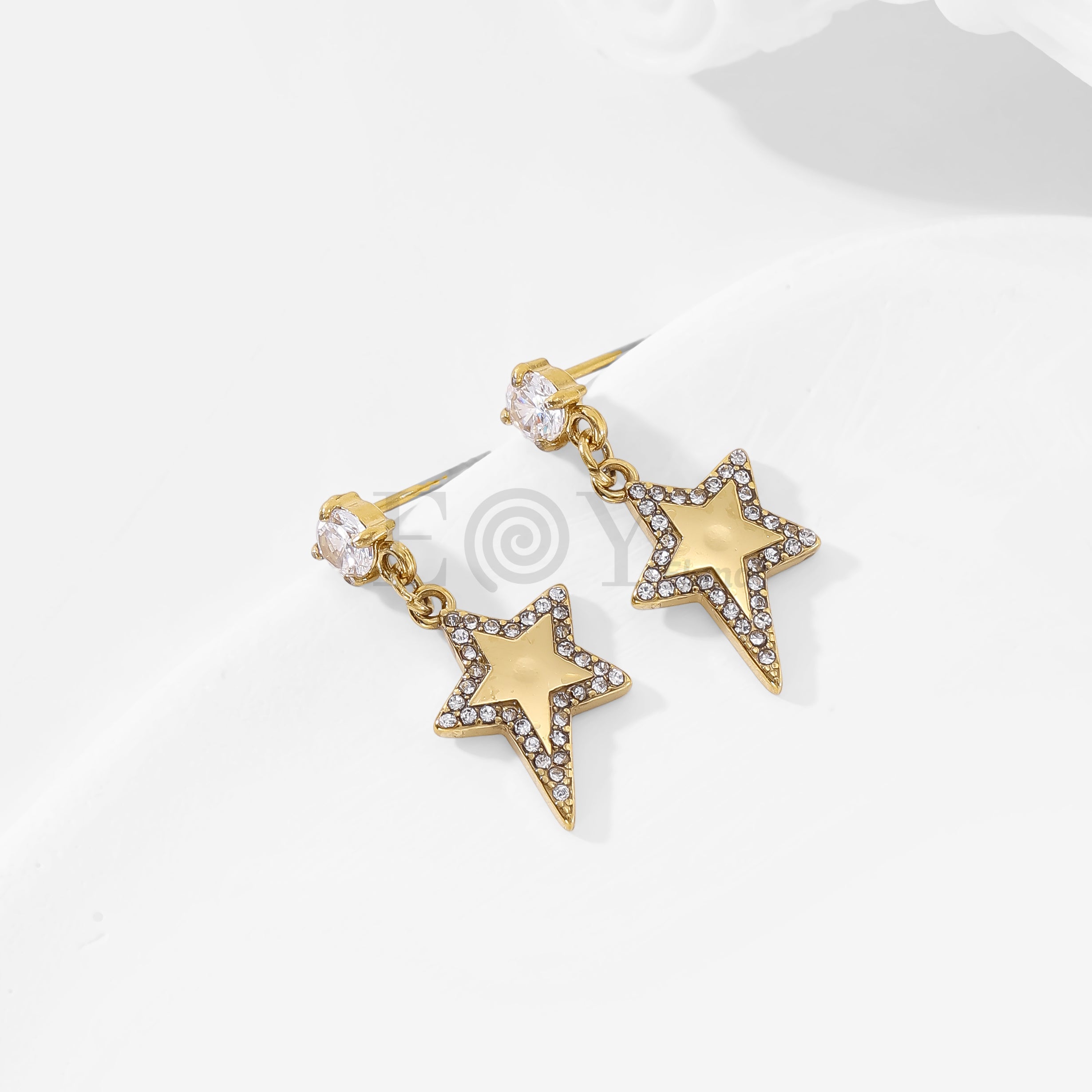 Pendientes de circonita y estrella