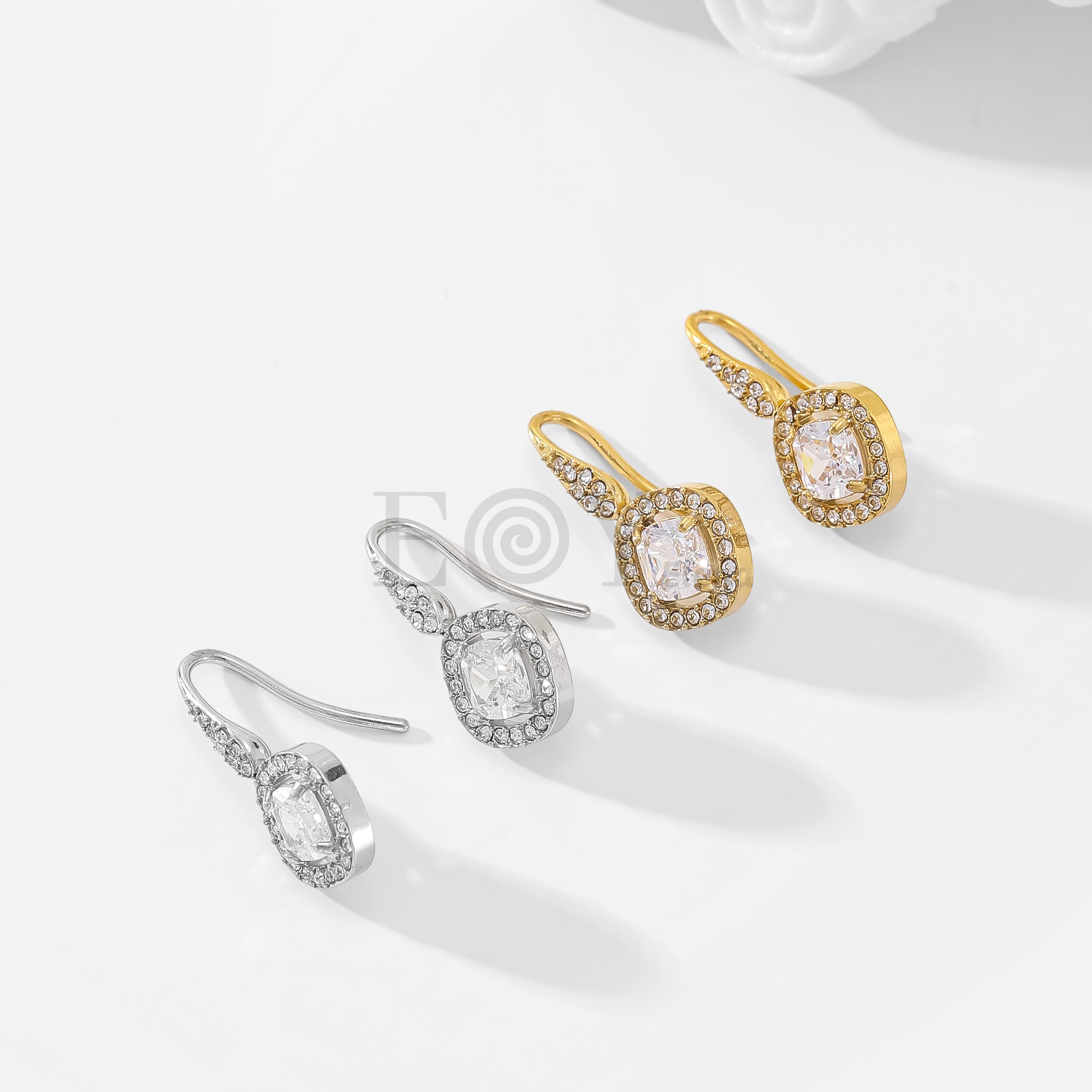Pendientes circonita cuadrada