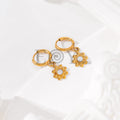 Pendientes de aro con colgante flor