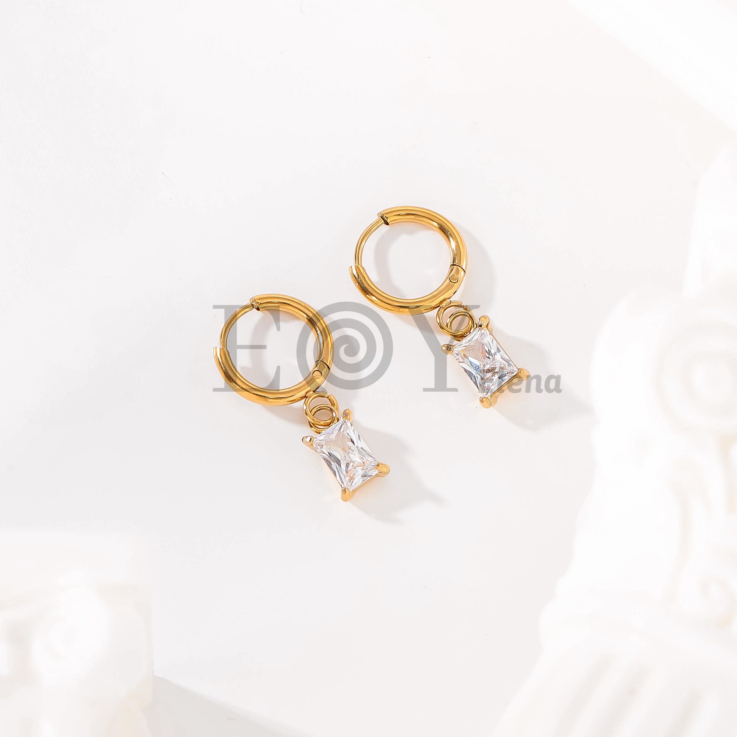 Pendientes de aro con circonita rectangular