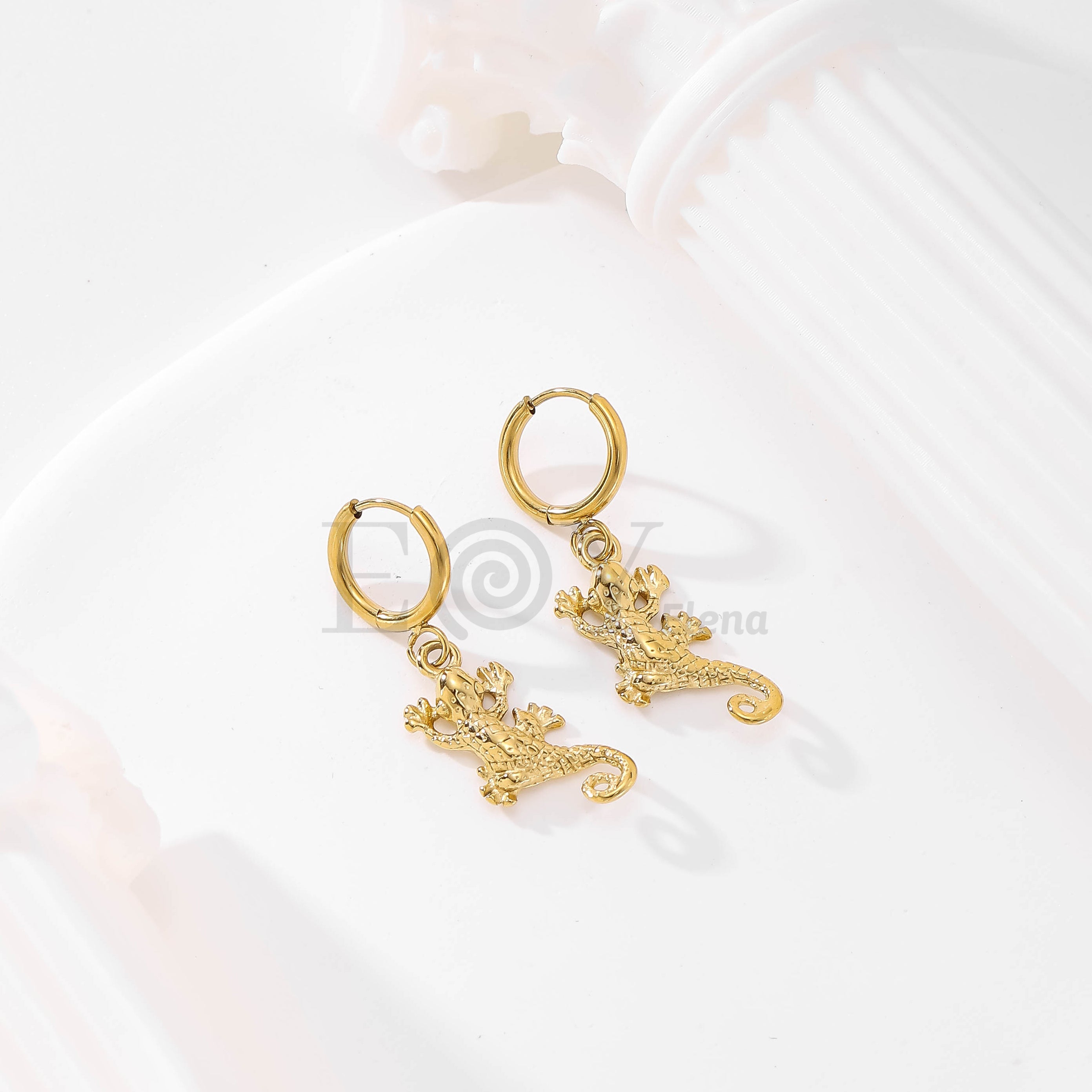 Pendientes aro con lagarto