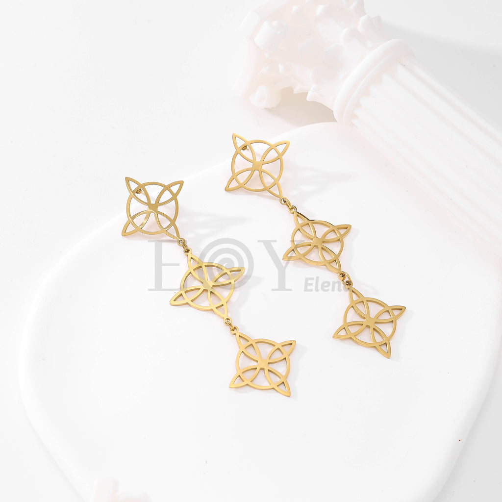 Pendientes largos con nudos de bruja