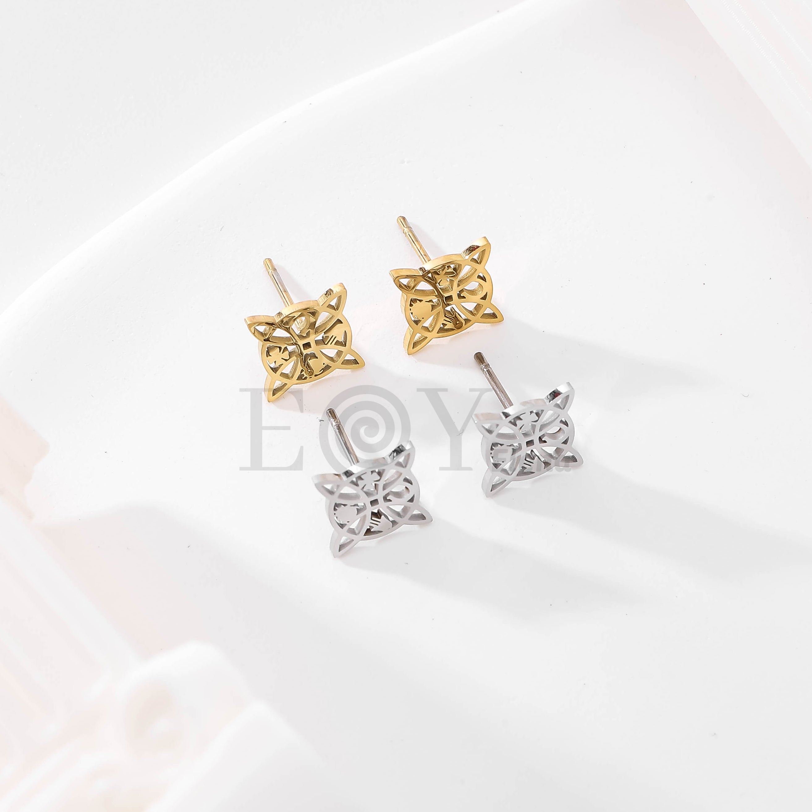 Pendientes nudo de bruja