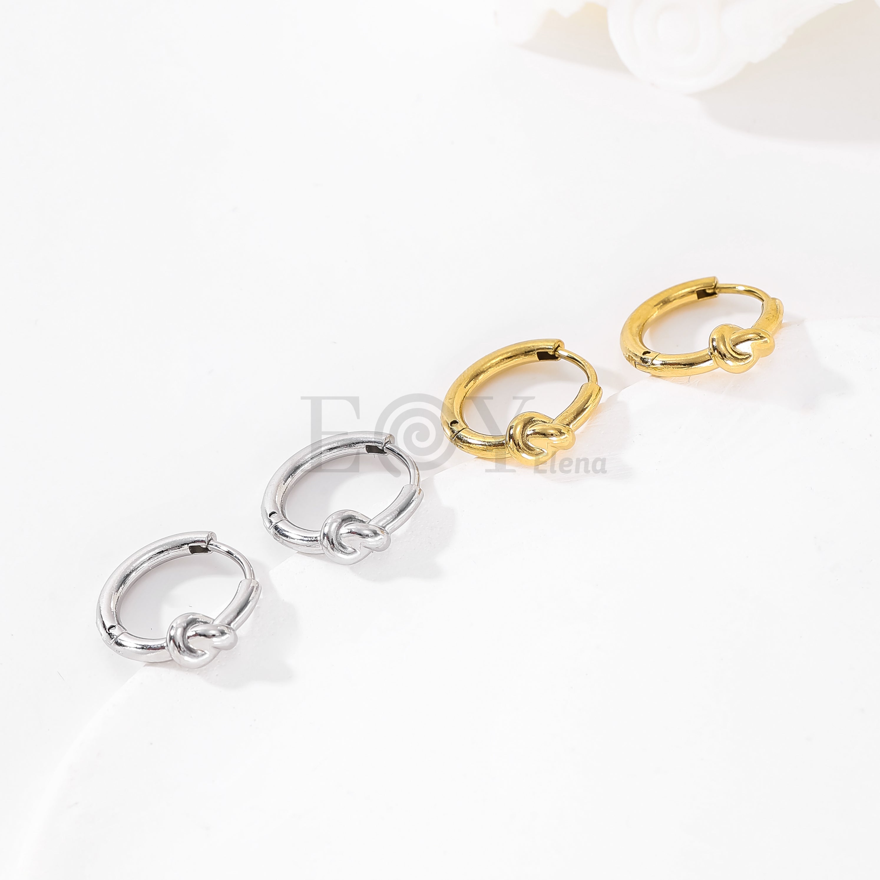 Pendientes de aro con nudo