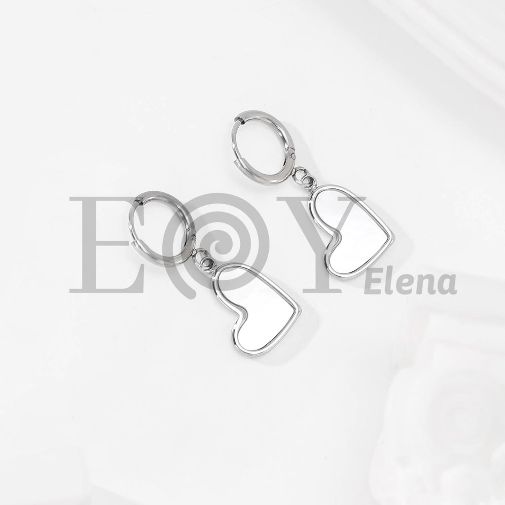 Pendientes corazón con interior blanco