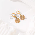 Pendientes de aro con trisquel