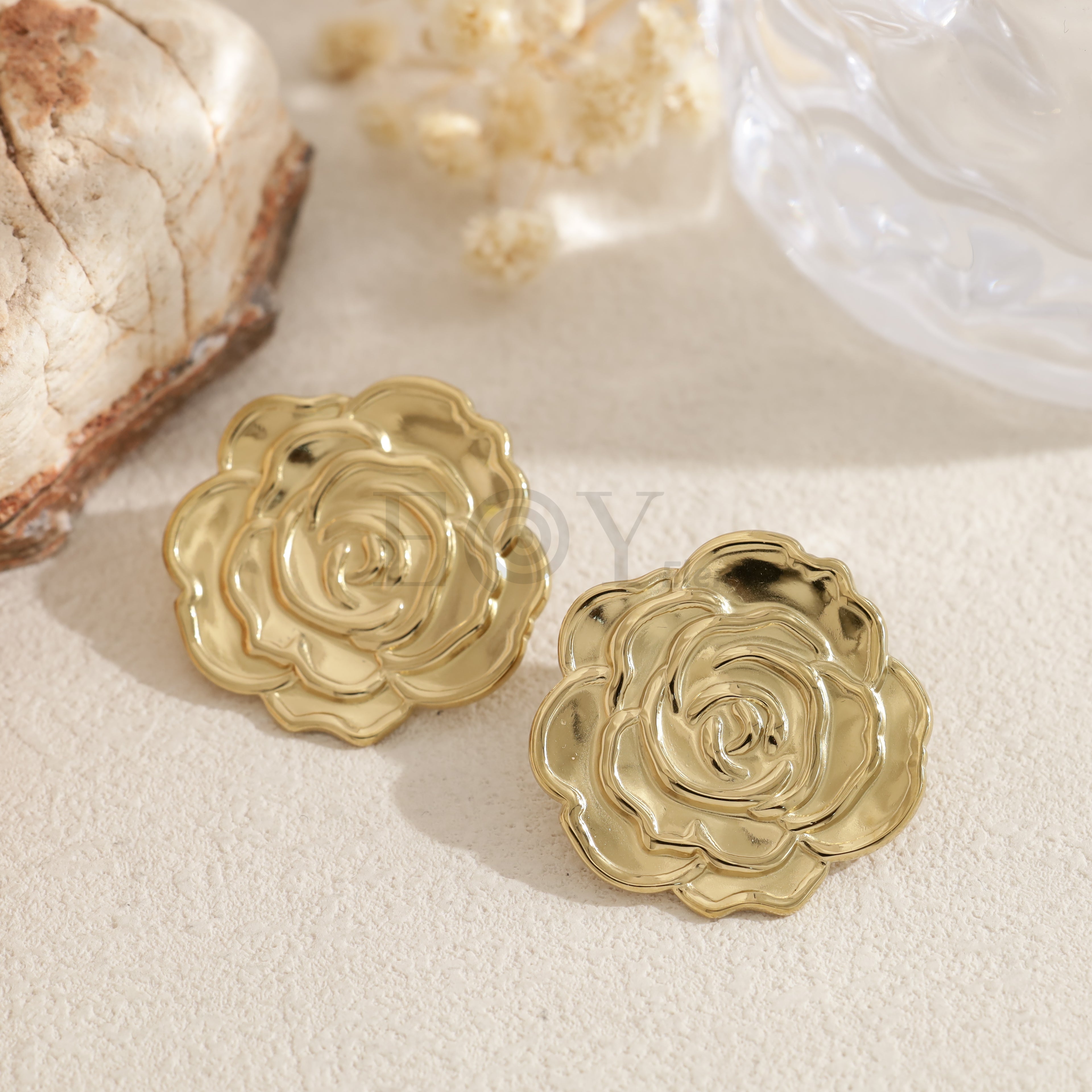 Pendientes rosa dorada