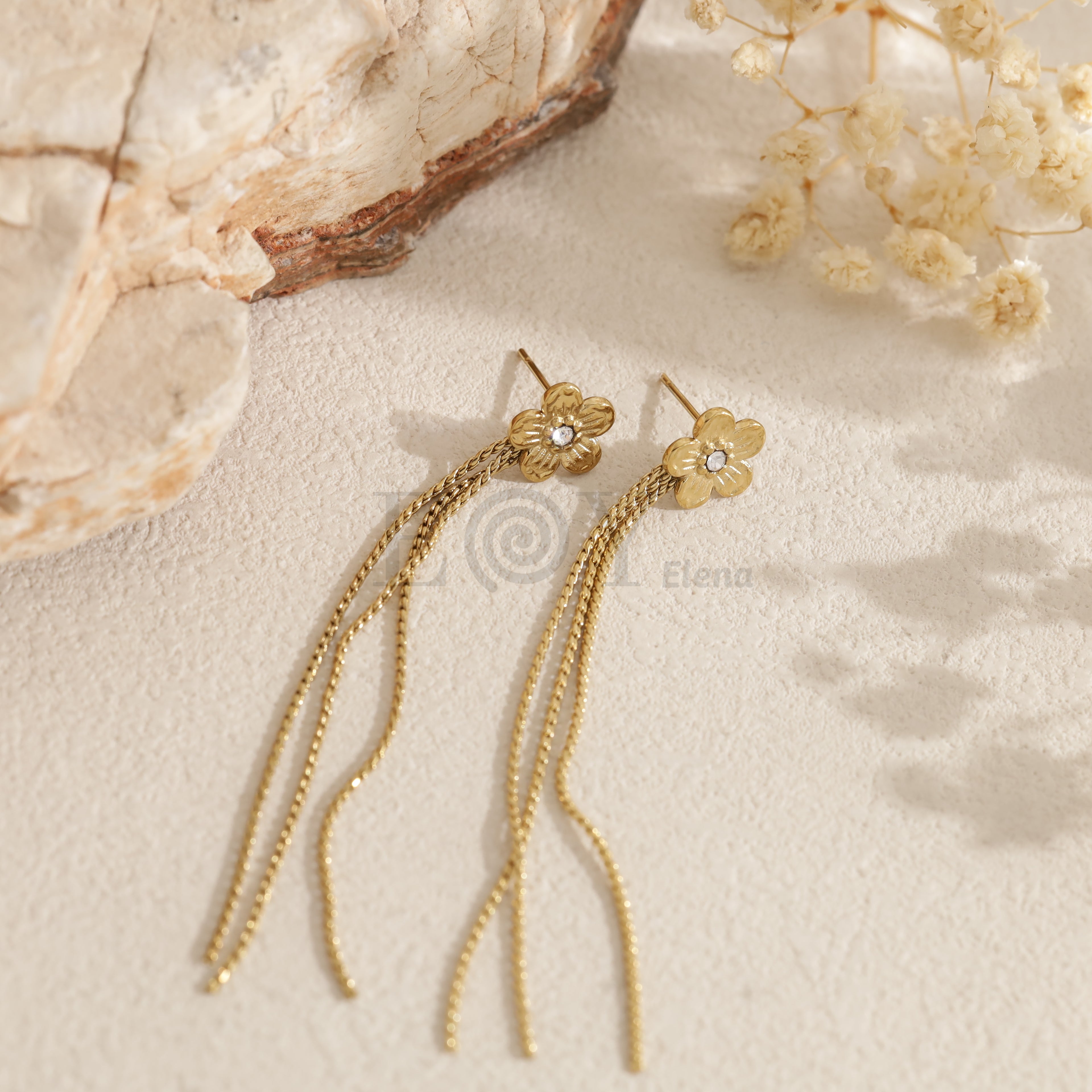 Pendientes flor con cadenas colgantes