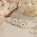 Pendientes flor blanca esmaltada