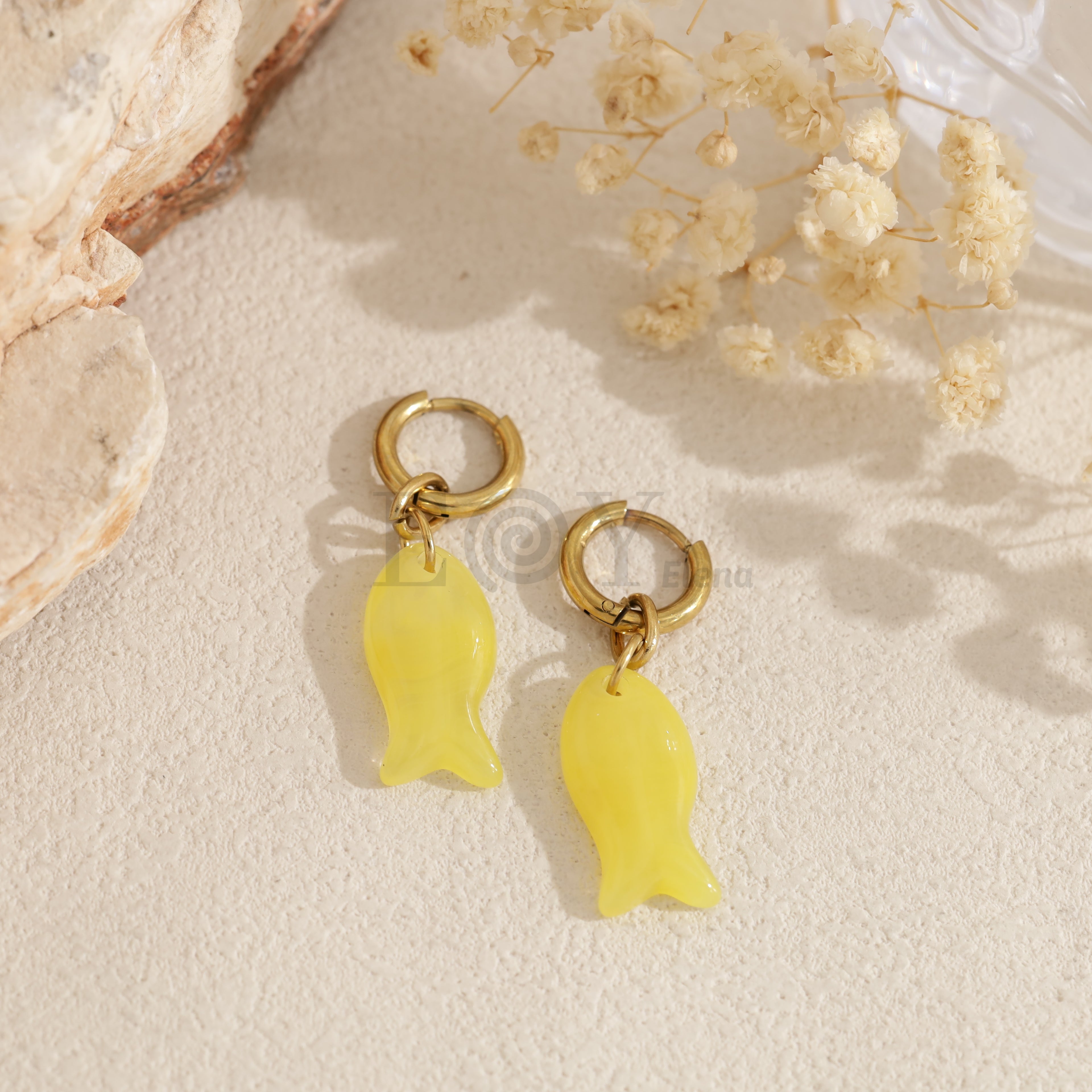 Pendientes de aro pez color