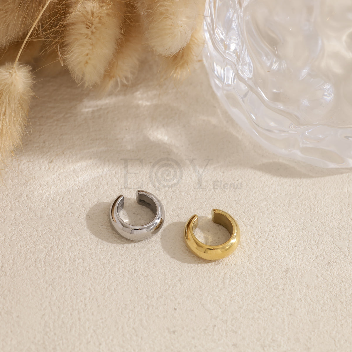 Brazalete de oreja simple acero