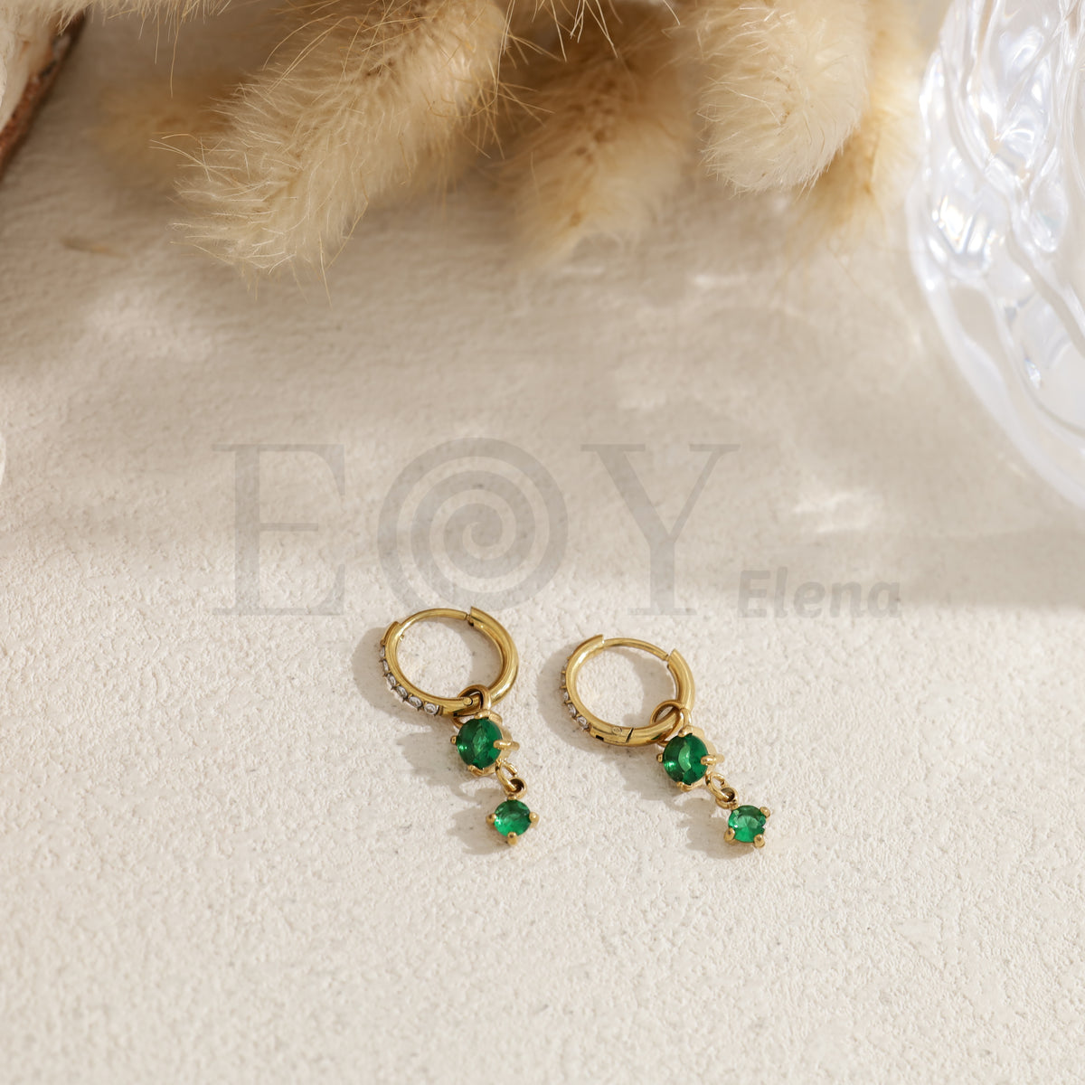 Pendientes de aro con piedra color acero