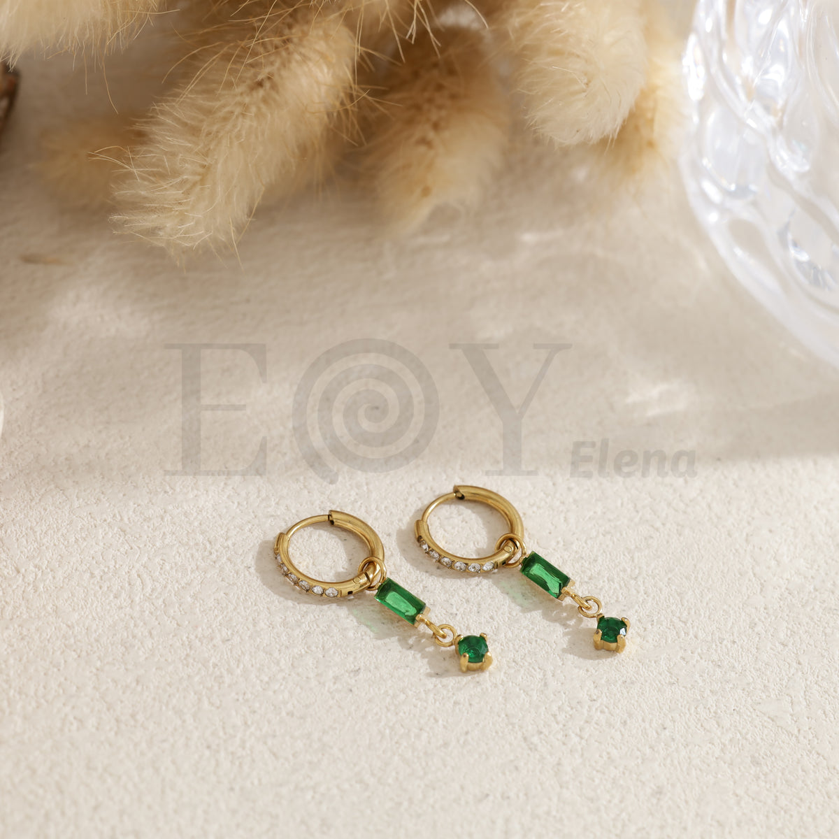 Pendientes de aro con piedra cuadrada color acero
