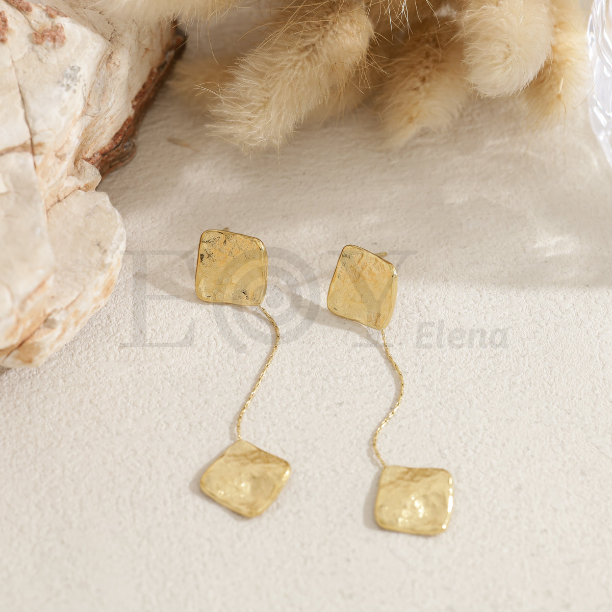 Pendientes largos cuadrados acero