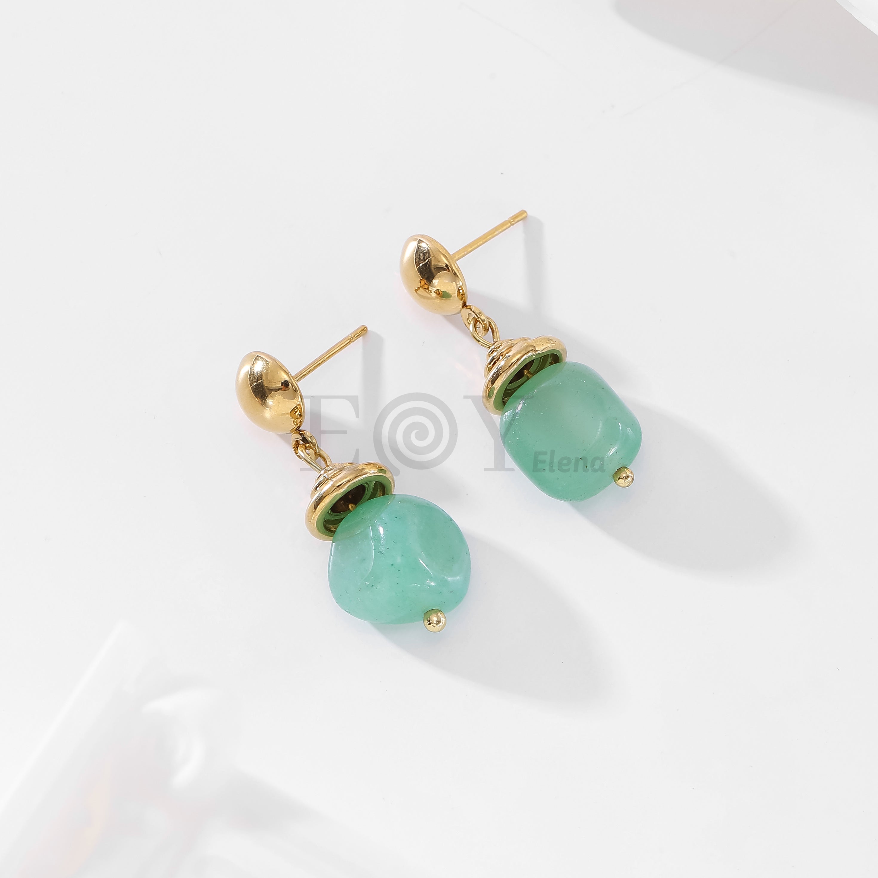 Pendientes de chapa con piedra