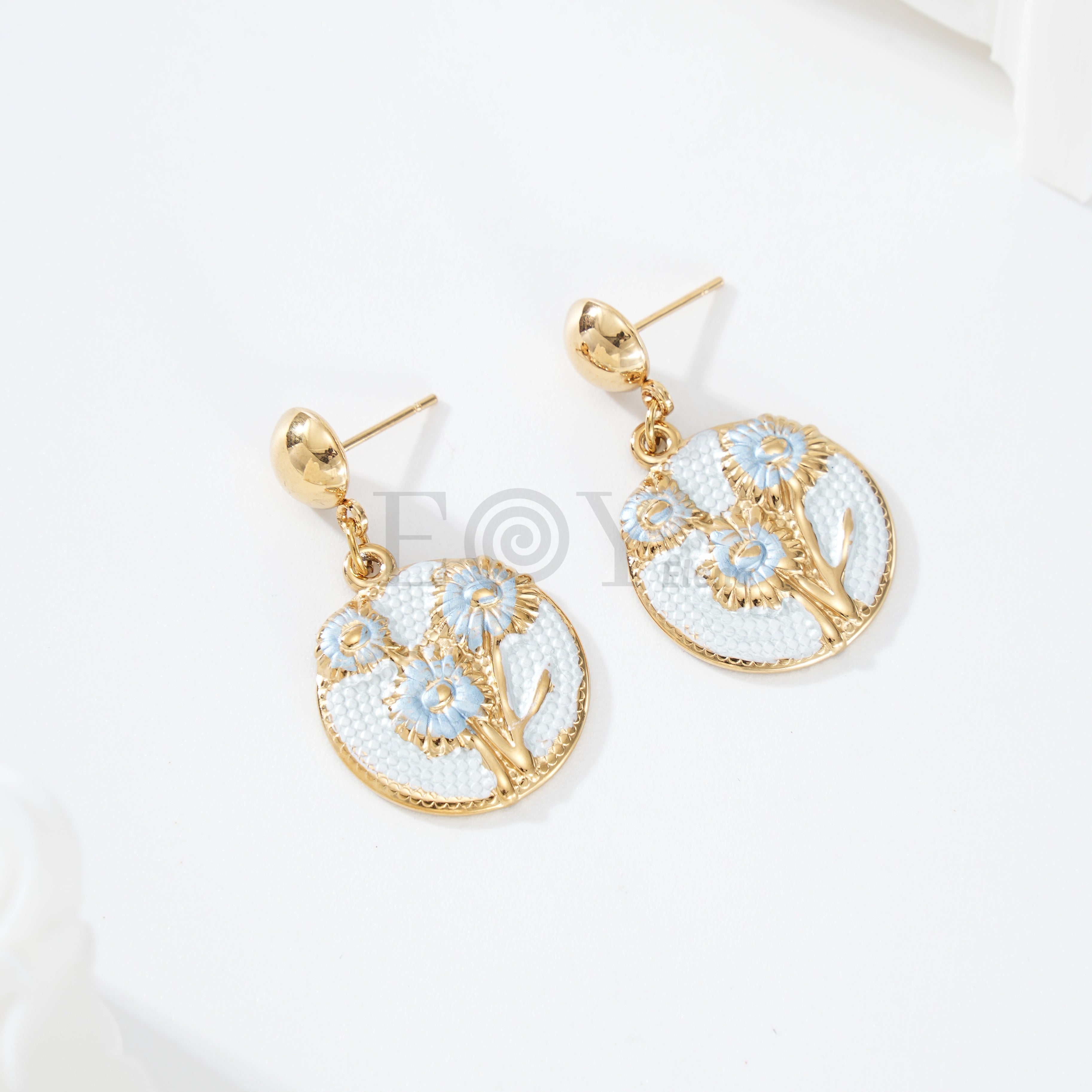 Pendientes con chapa flor color