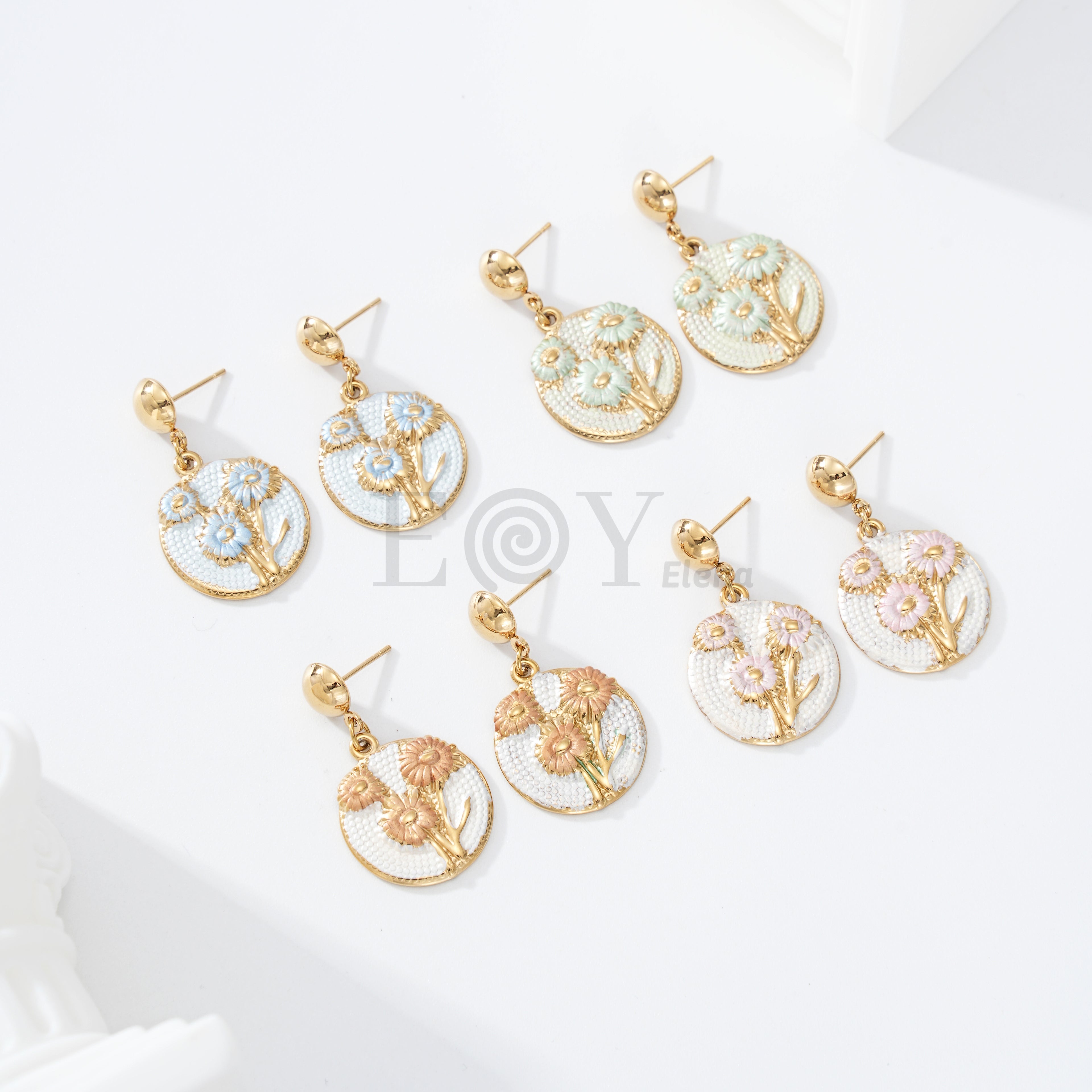 Pendientes con chapa flor color