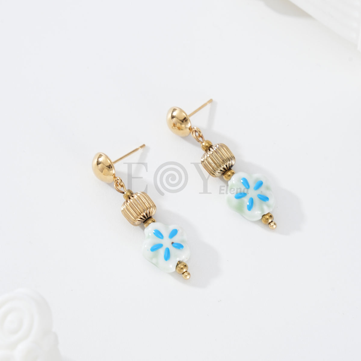 Pendientes chapa con detalle color