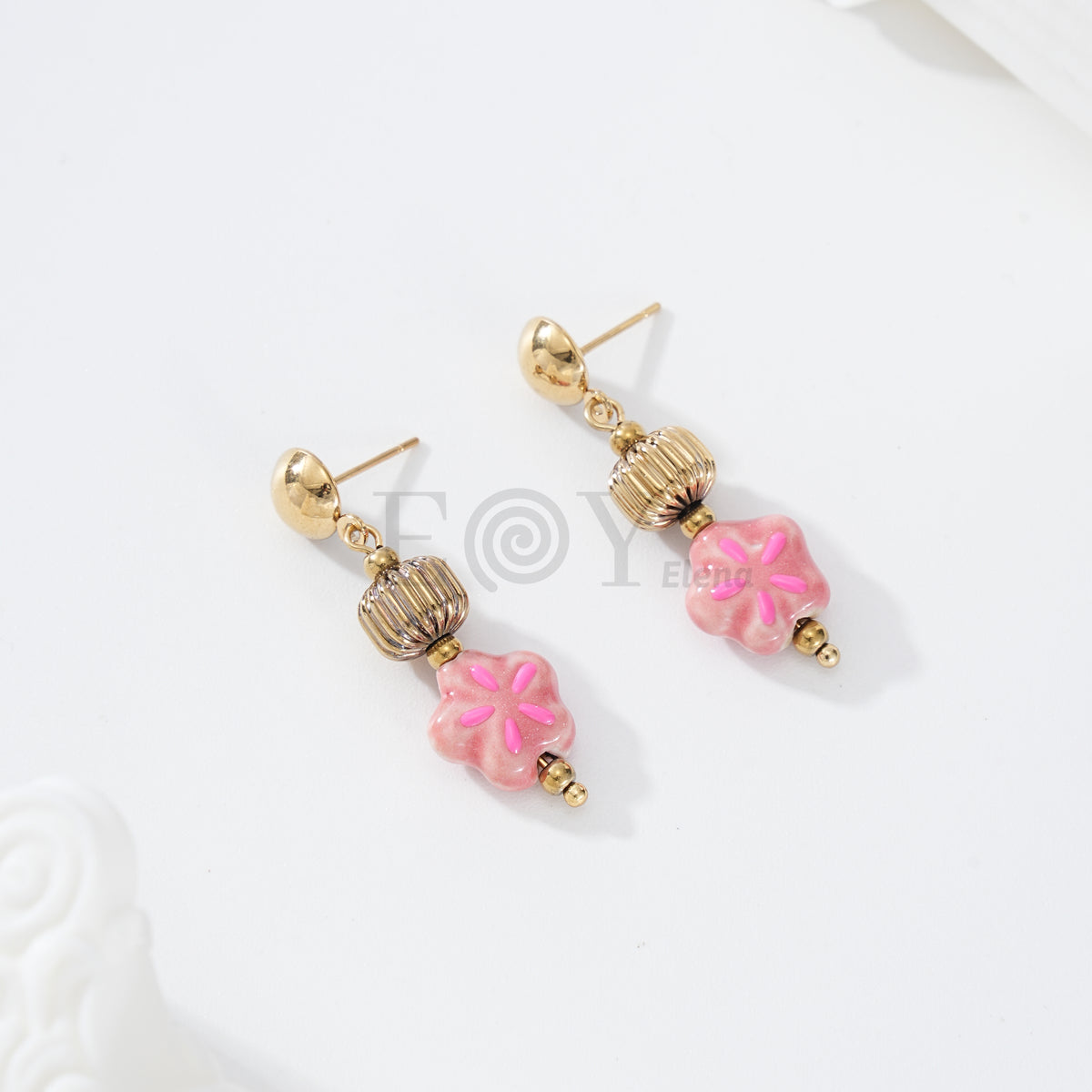Pendientes chapa con detalle color