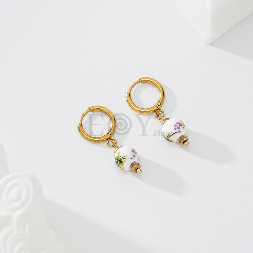 Pendientes de esfera con estampado floral