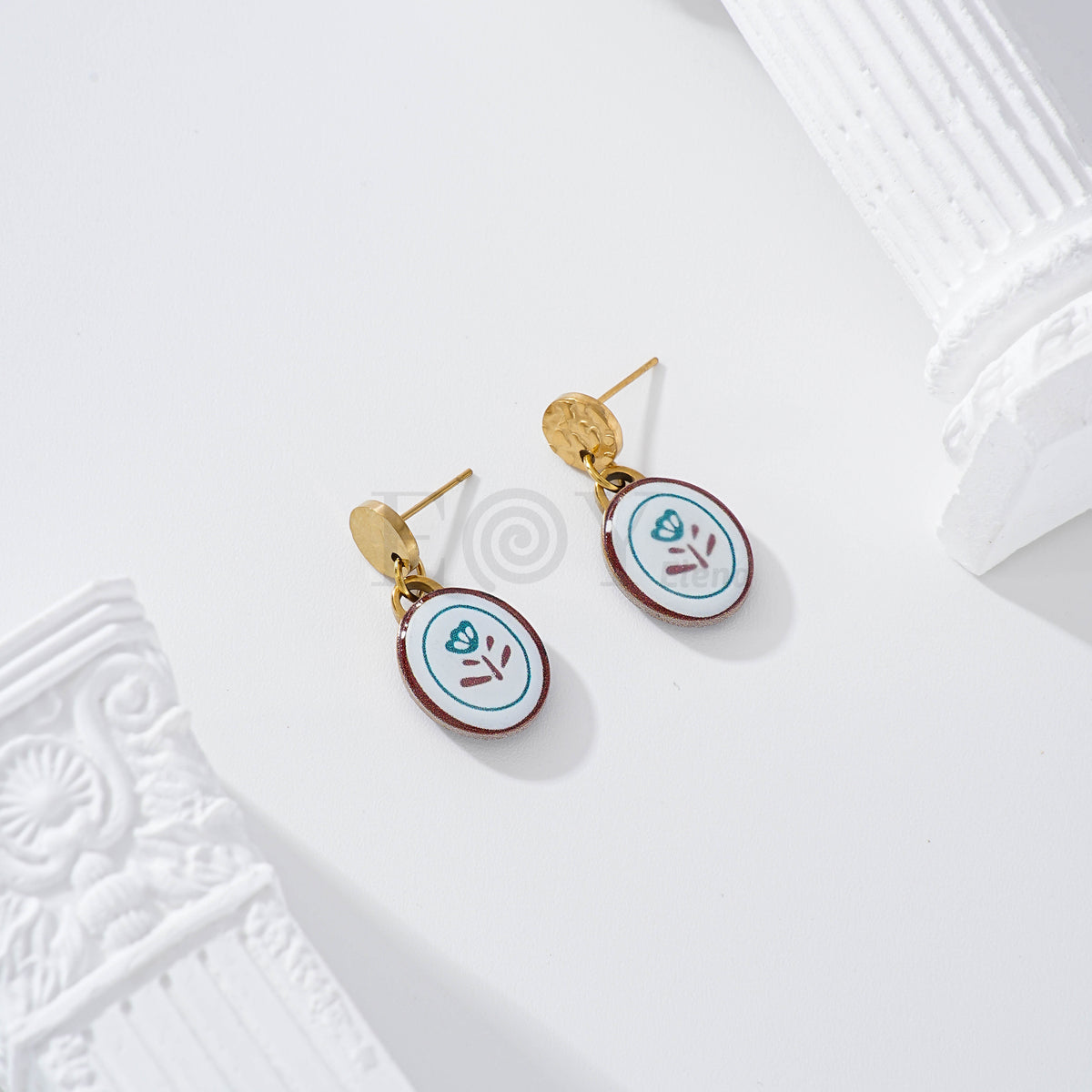 Pendientes chapa con flor color