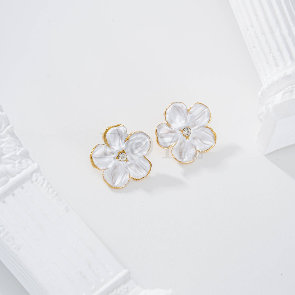 Pendientes flor color