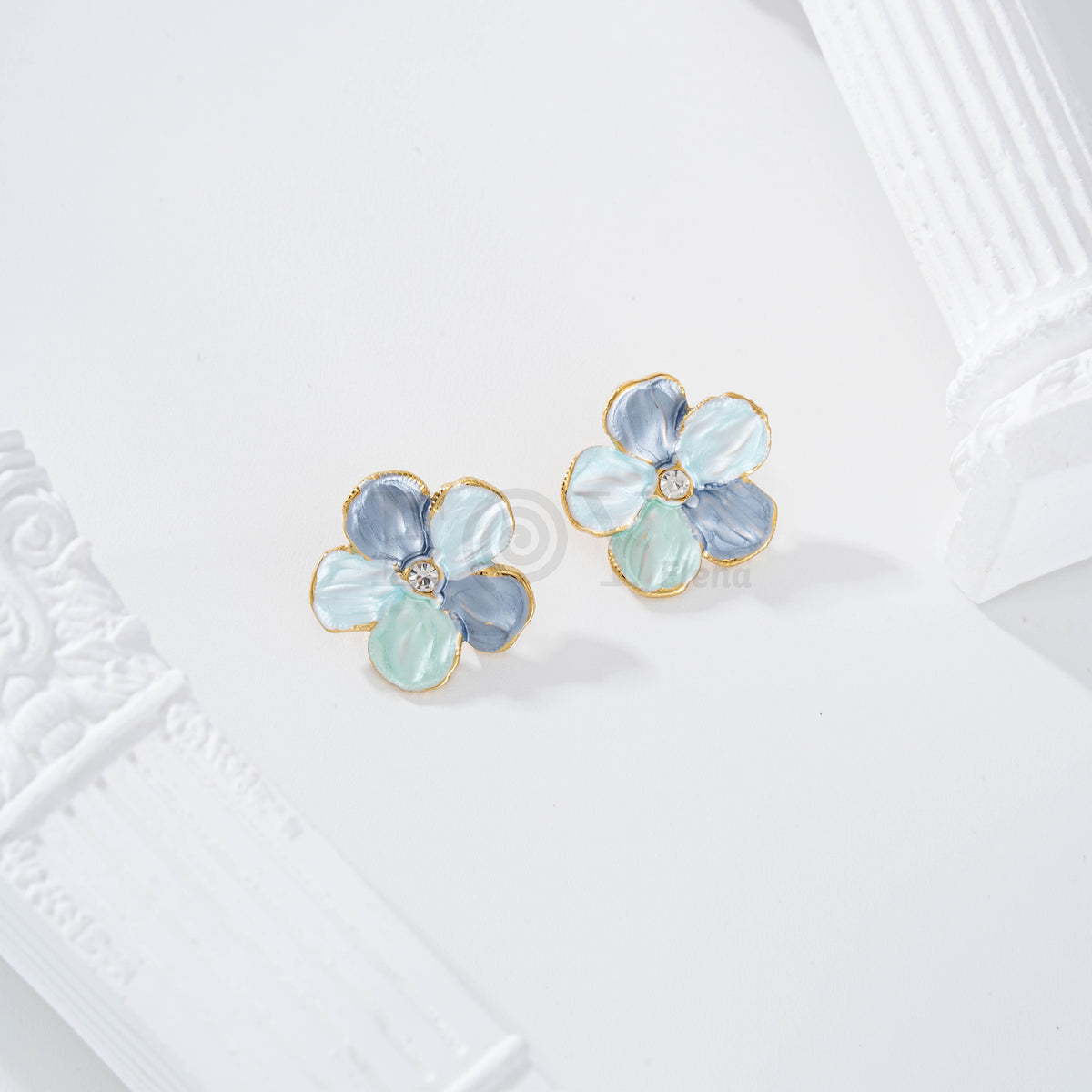 Pendientes flor color