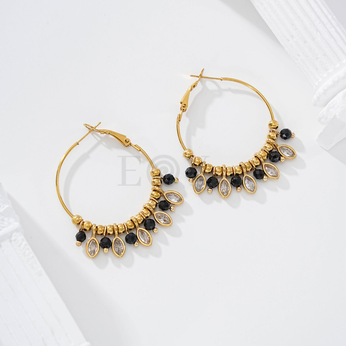 Pendientes con piedra negra acero