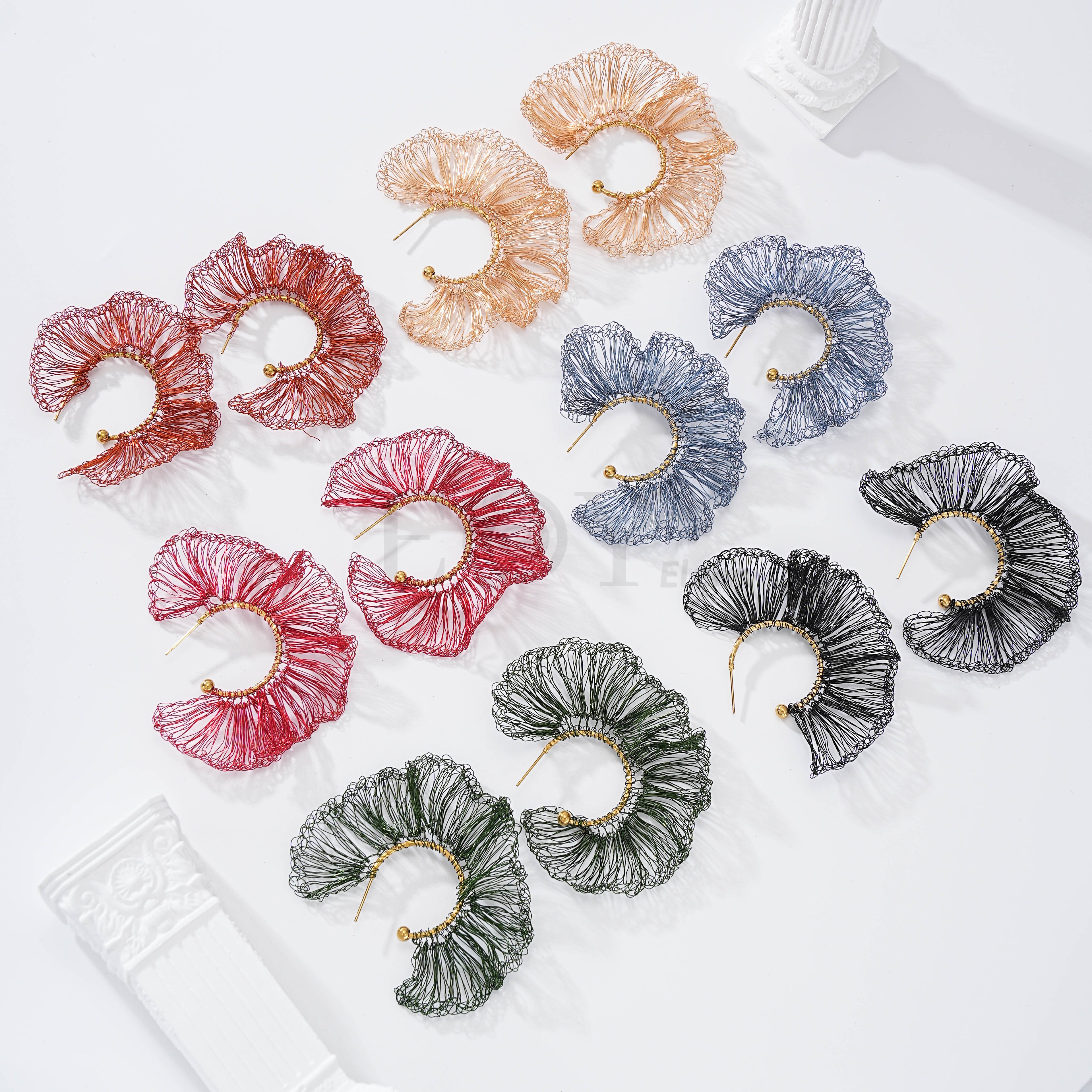 Pendientes colores hilo cobre y aro acero