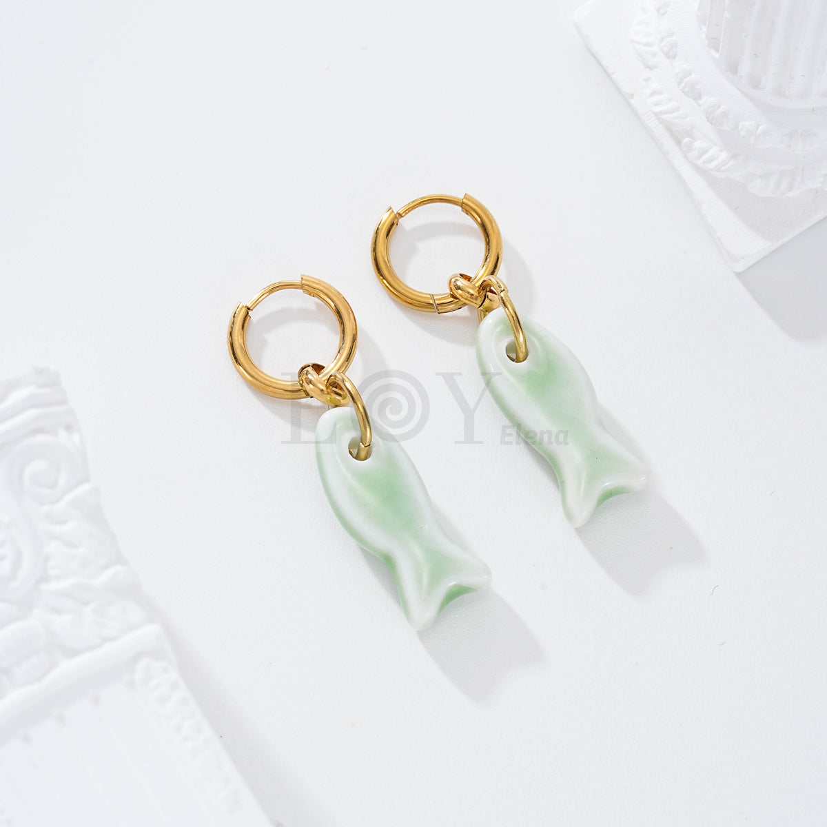 Pendientes aro pez color
