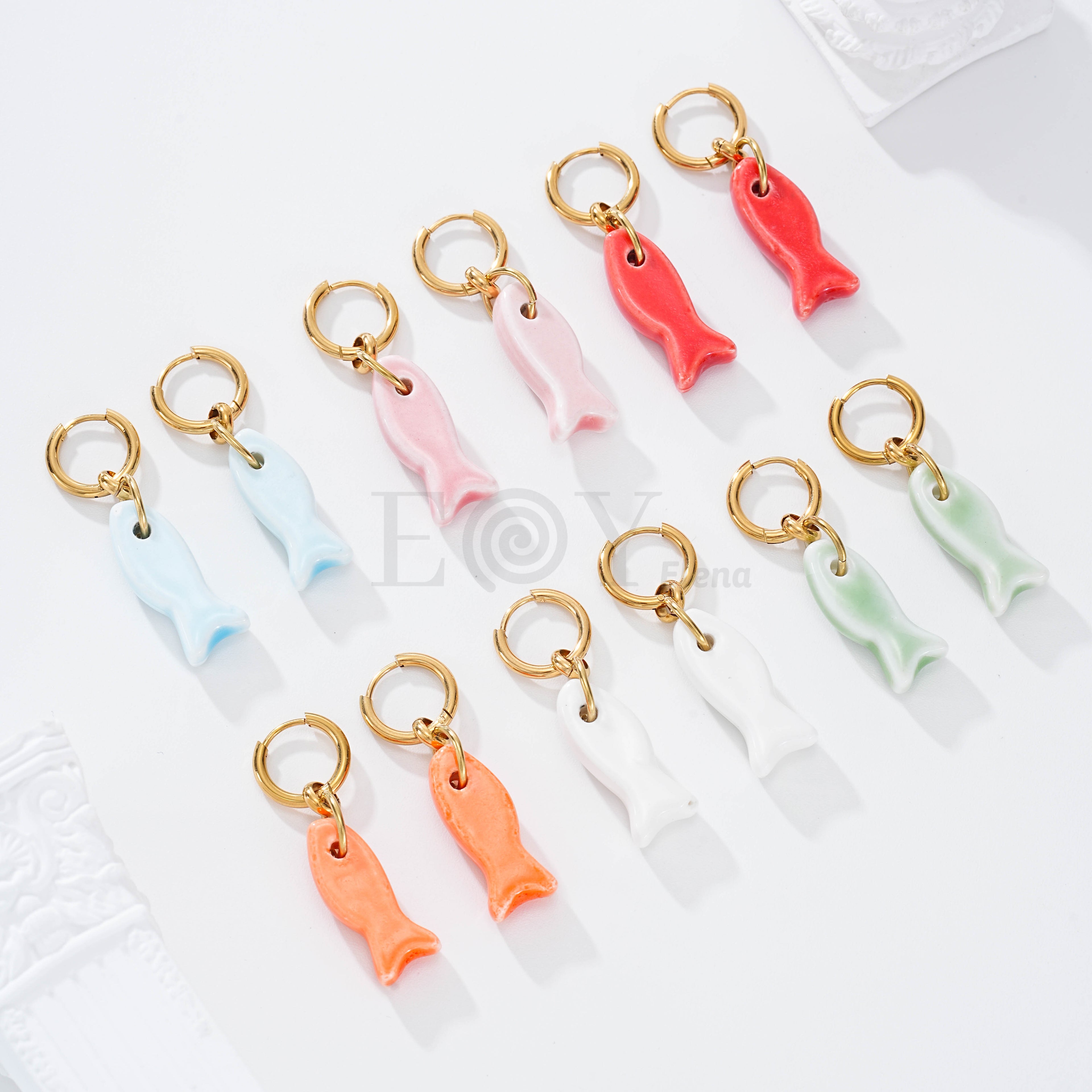 Pendientes aro pez color