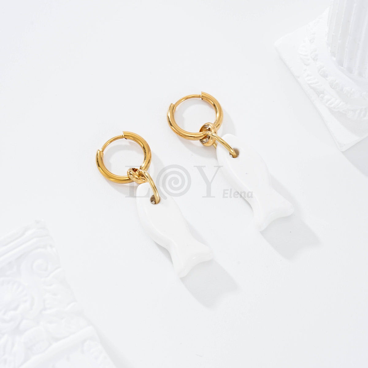 Pendientes aro pez color