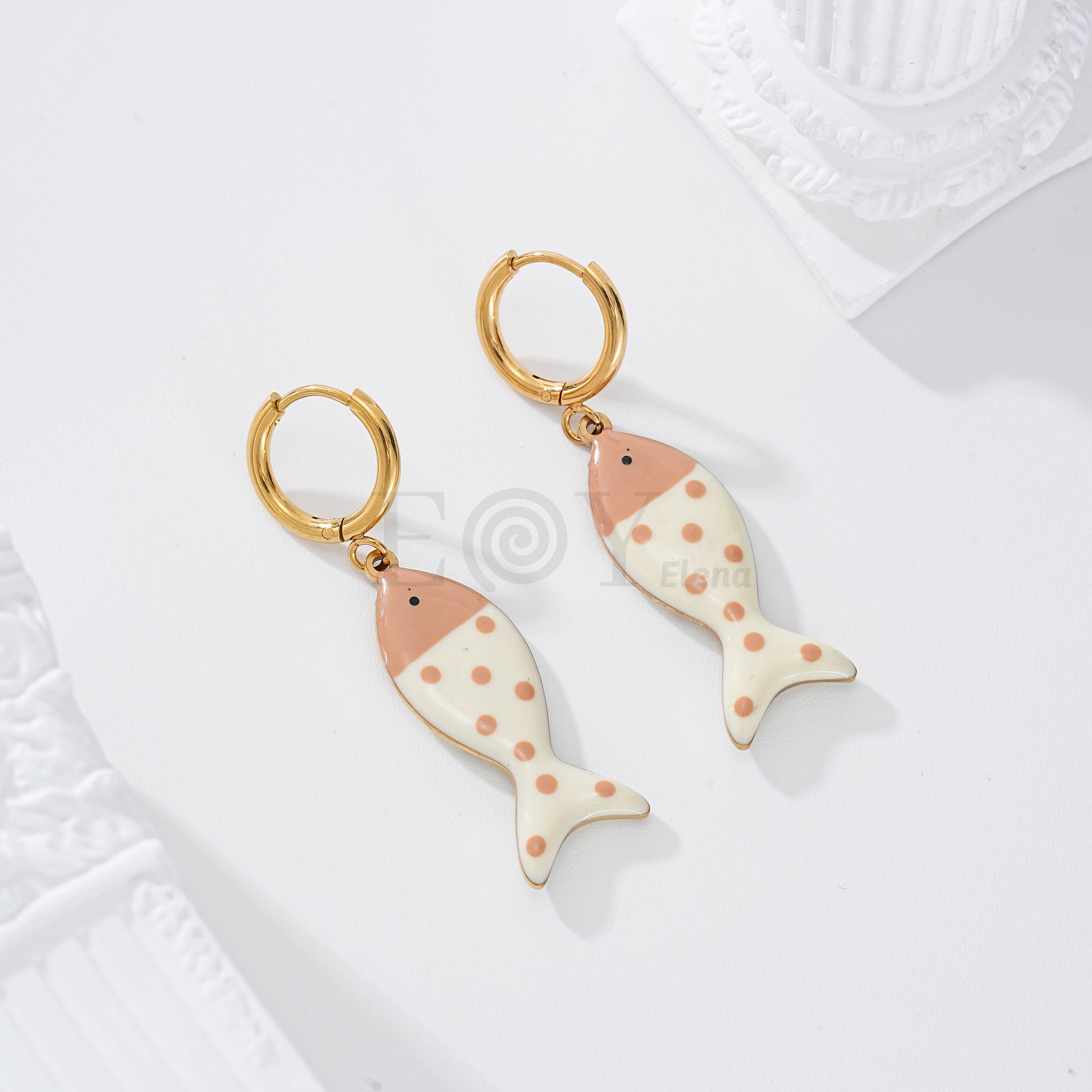 Pendientes aro con pez color