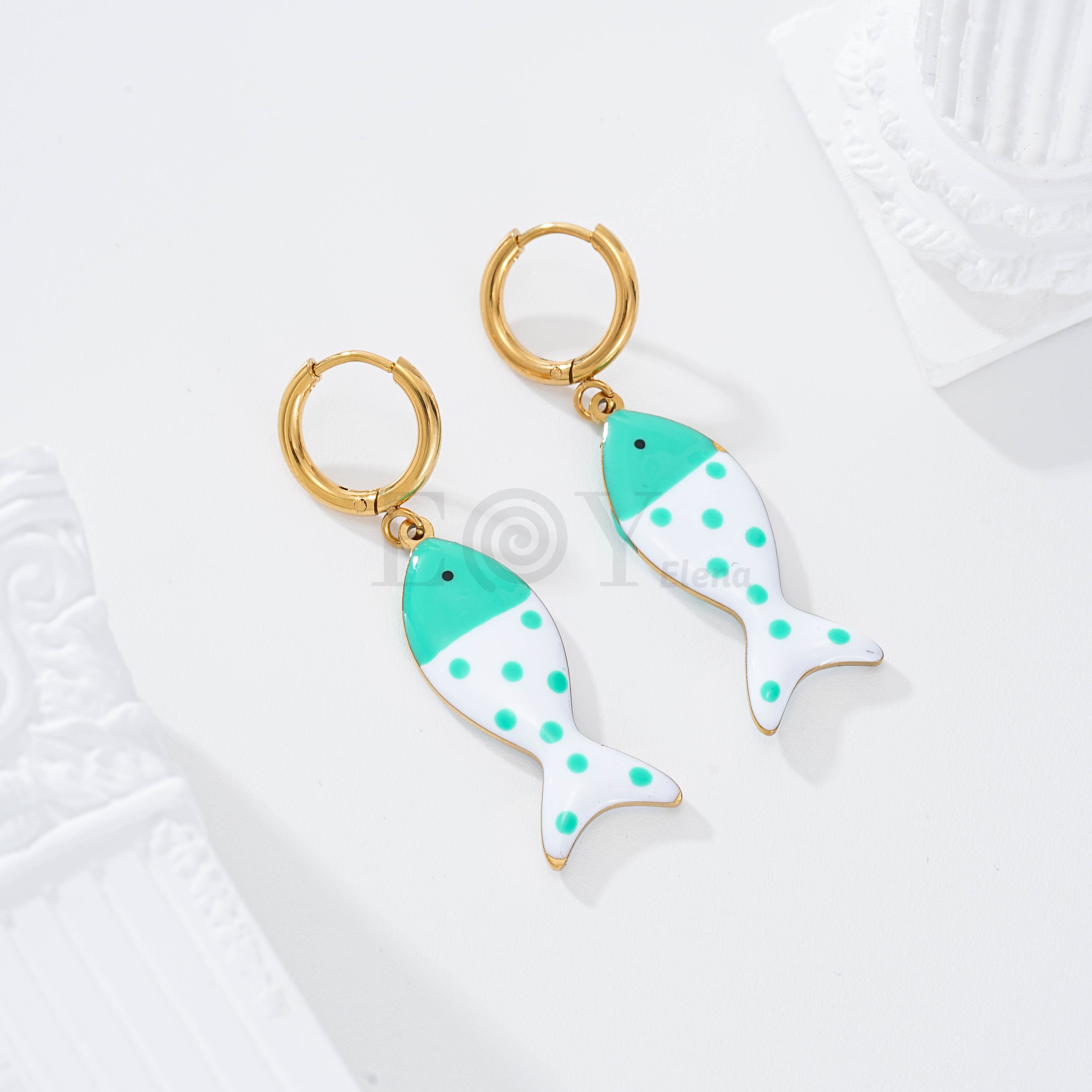 Pendientes aro con pez color
