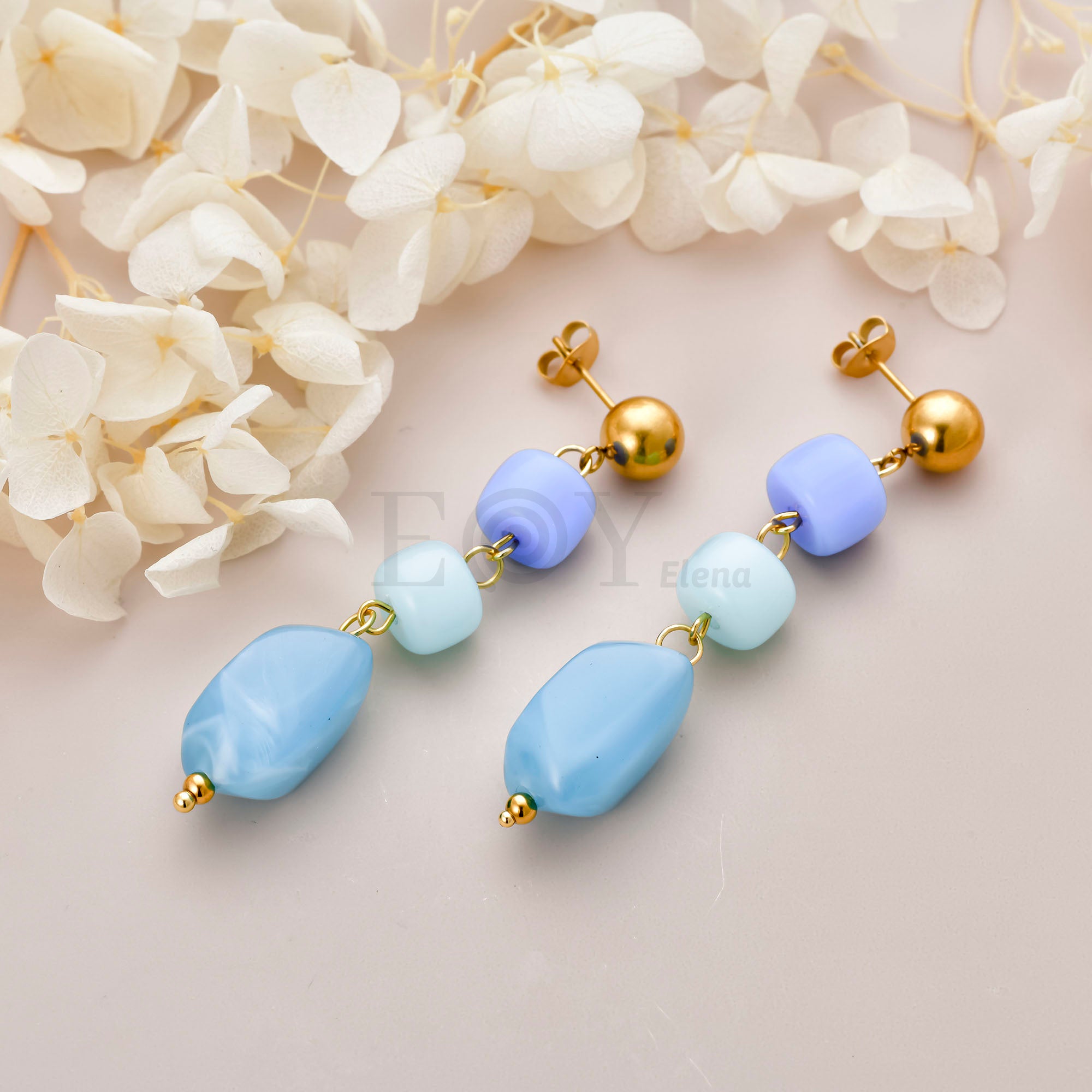 Pendientes triple piedra colgante