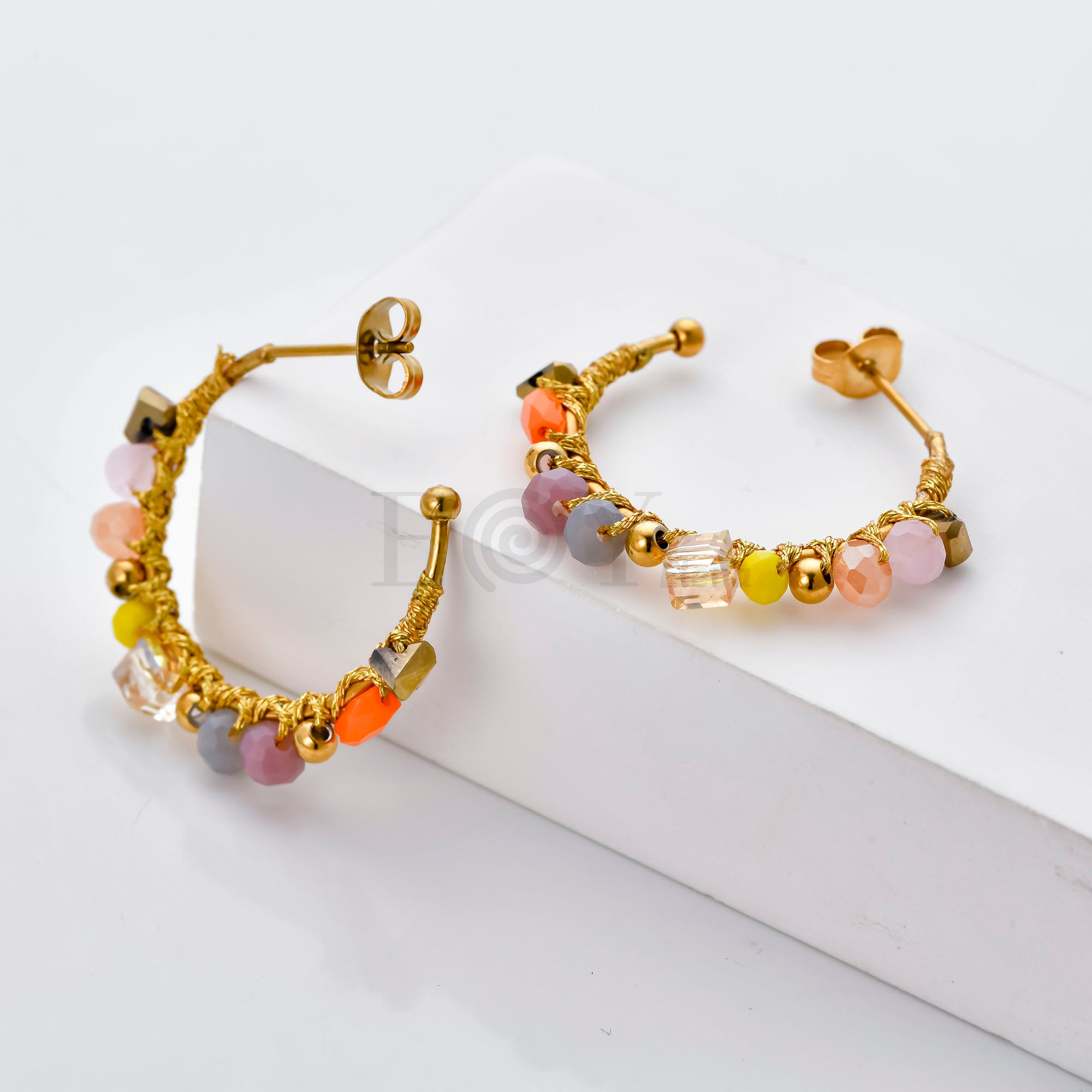 Pendientes aro con piedras colores