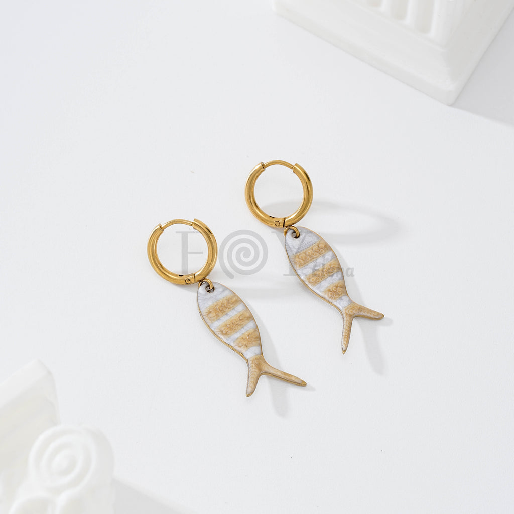 Pendientes de aro con pez