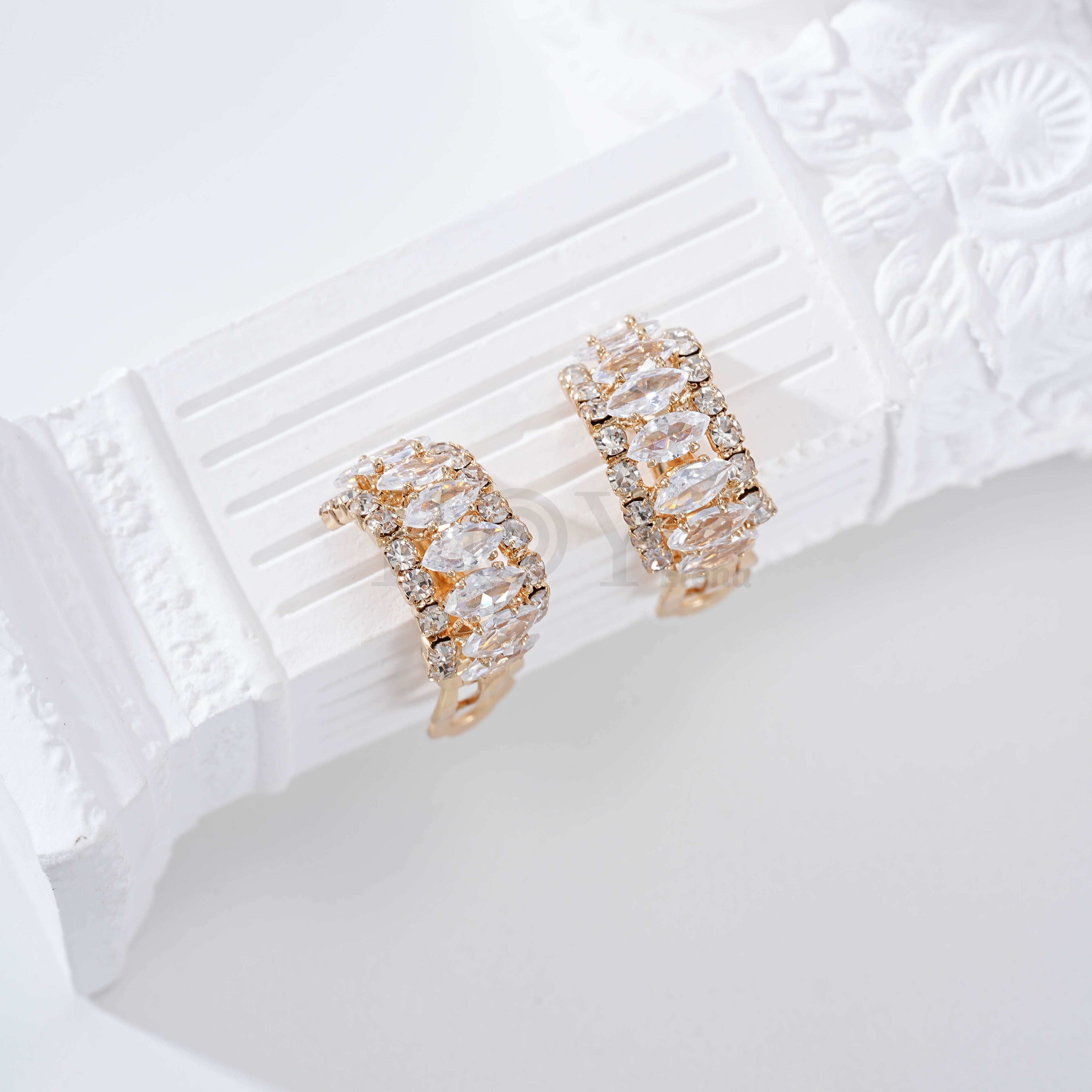Pendientes piedras pinza goldfield