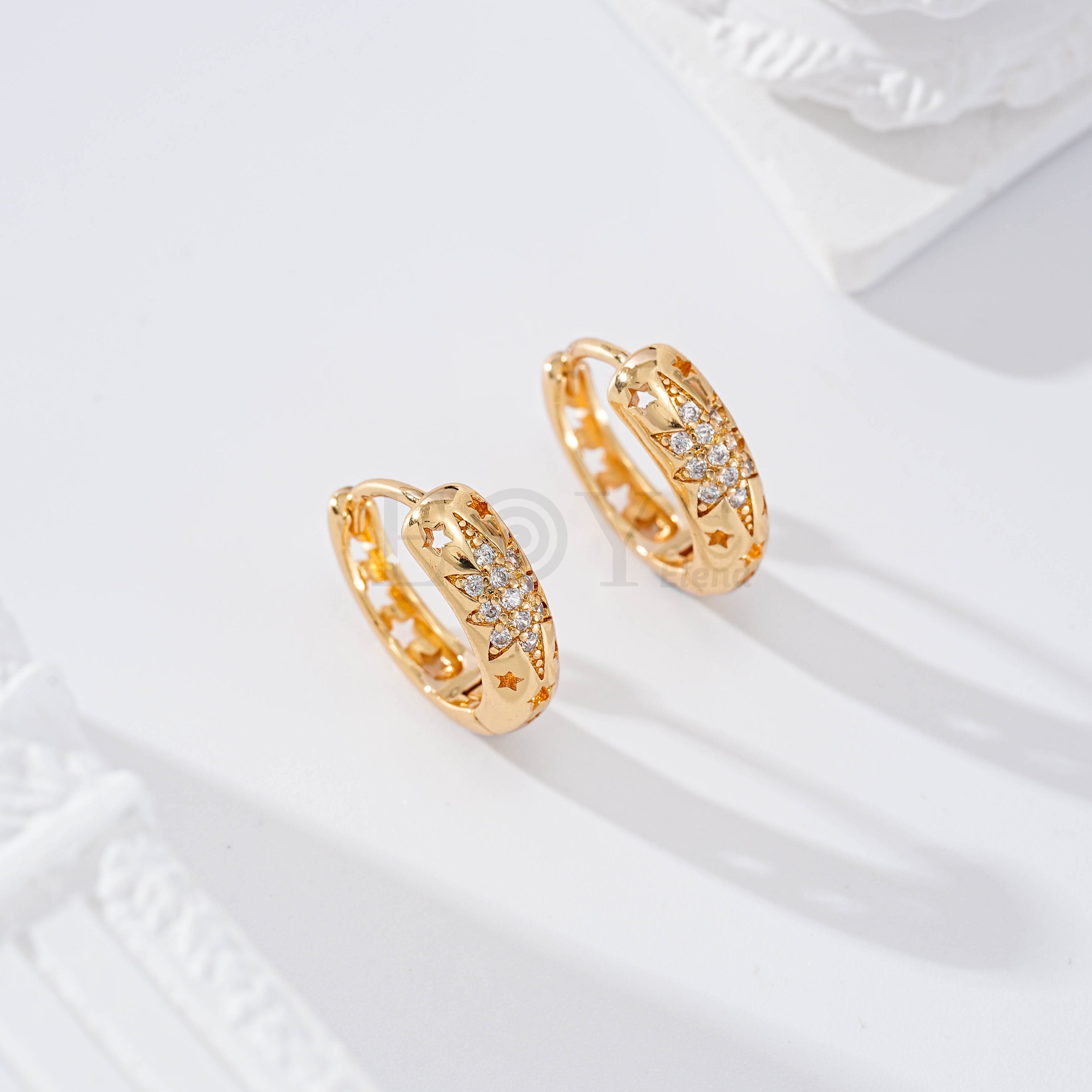 Aro con circonitas goldfield