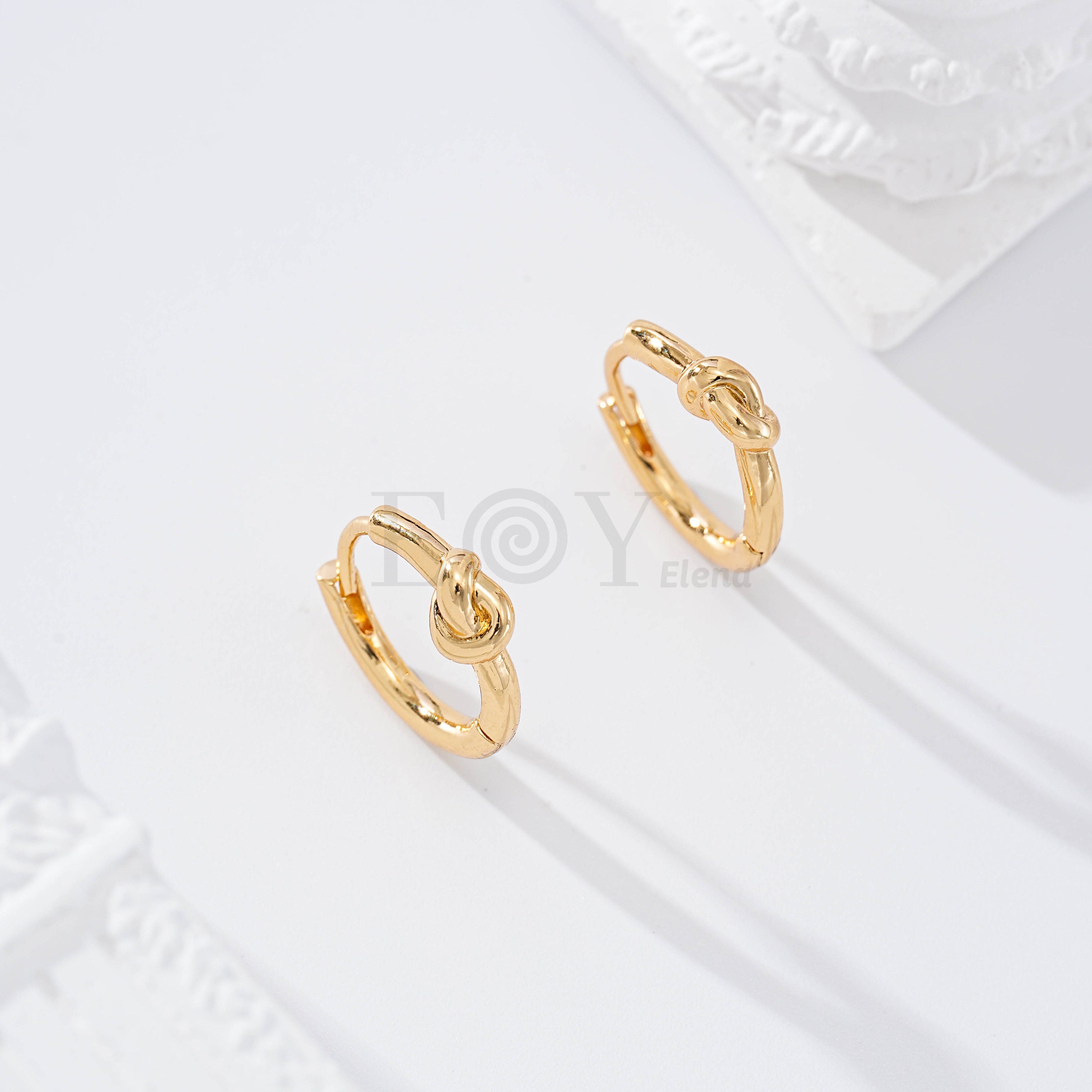 Aro con nudo goldfield