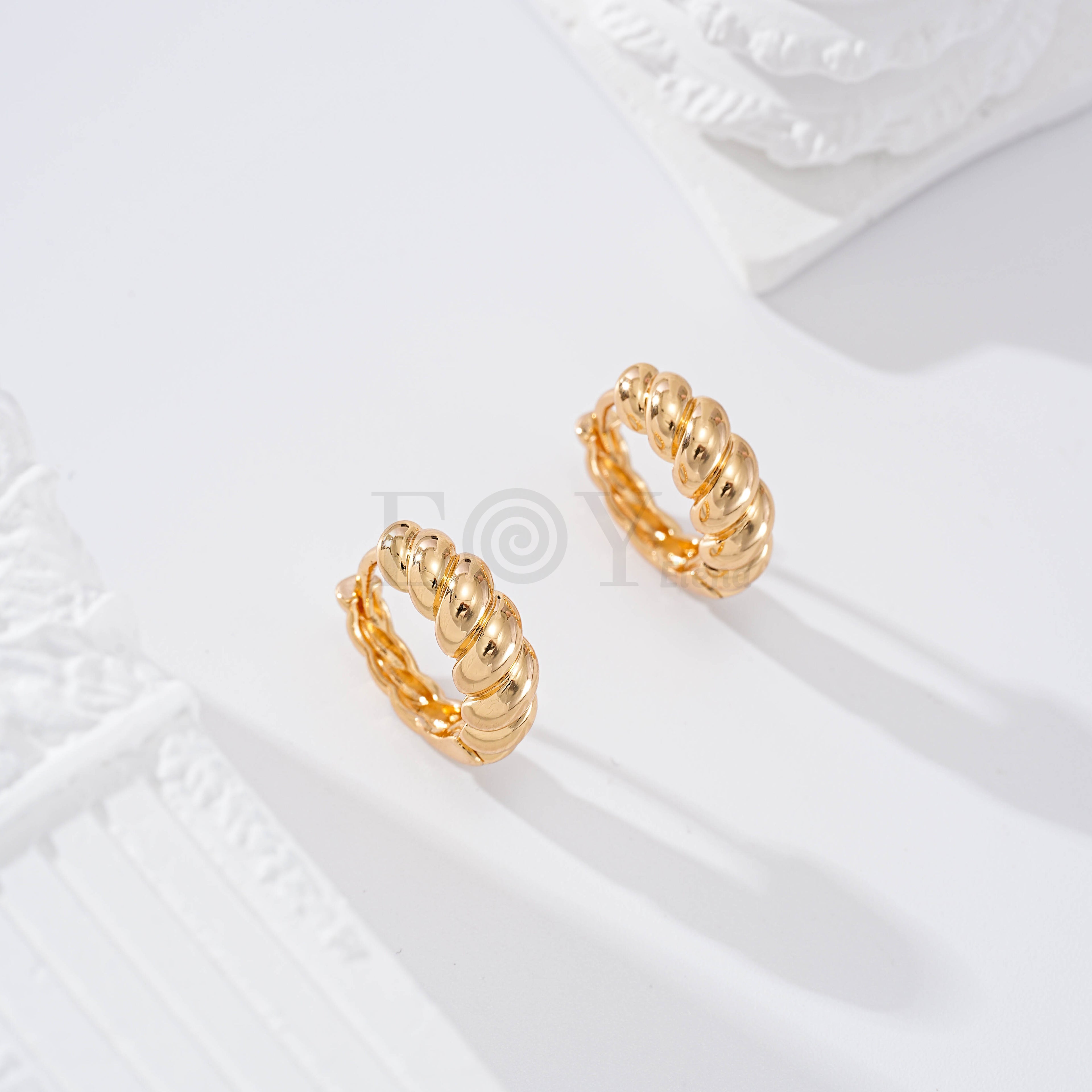 Aros con forma goldfield