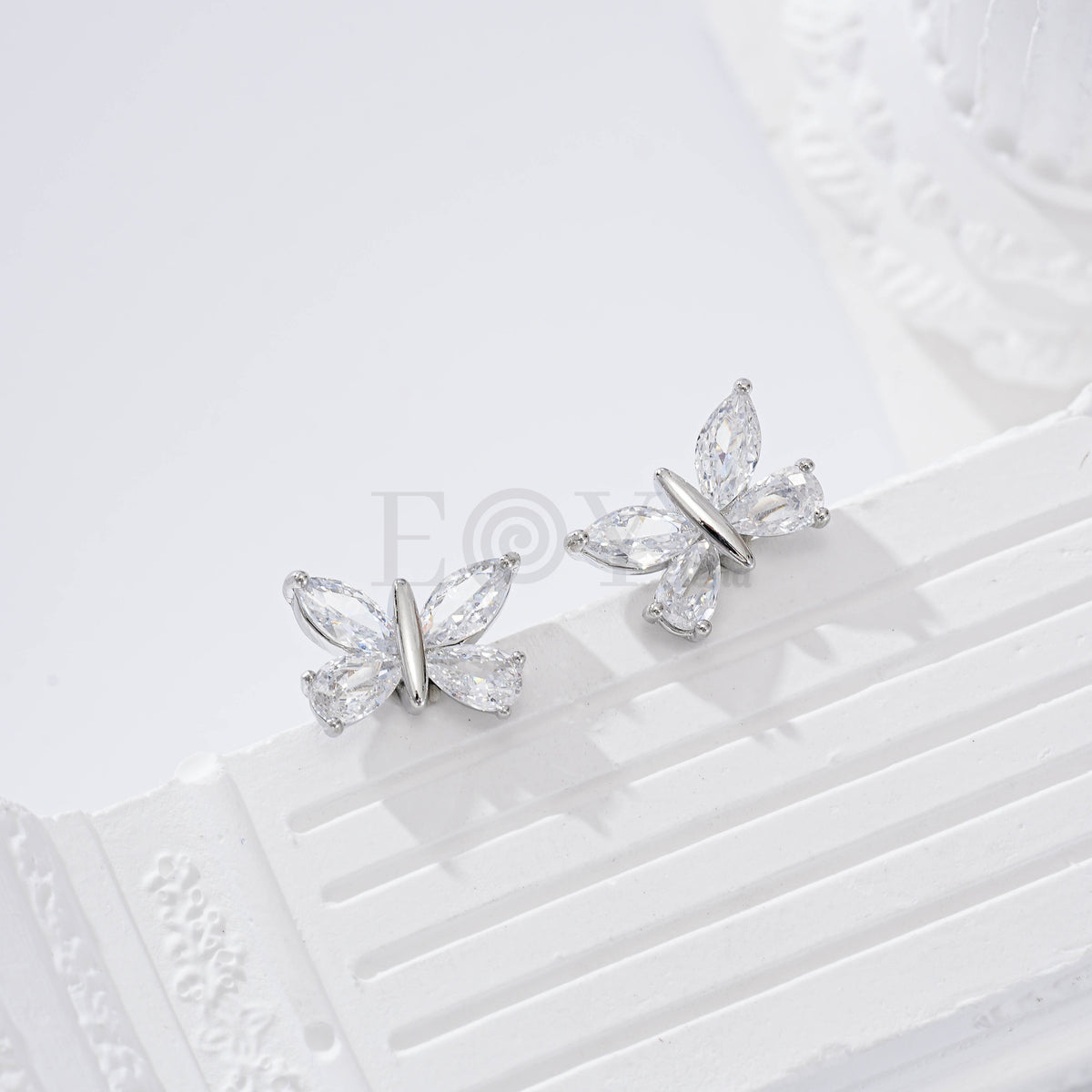 Pendientes mariposa gold-filled