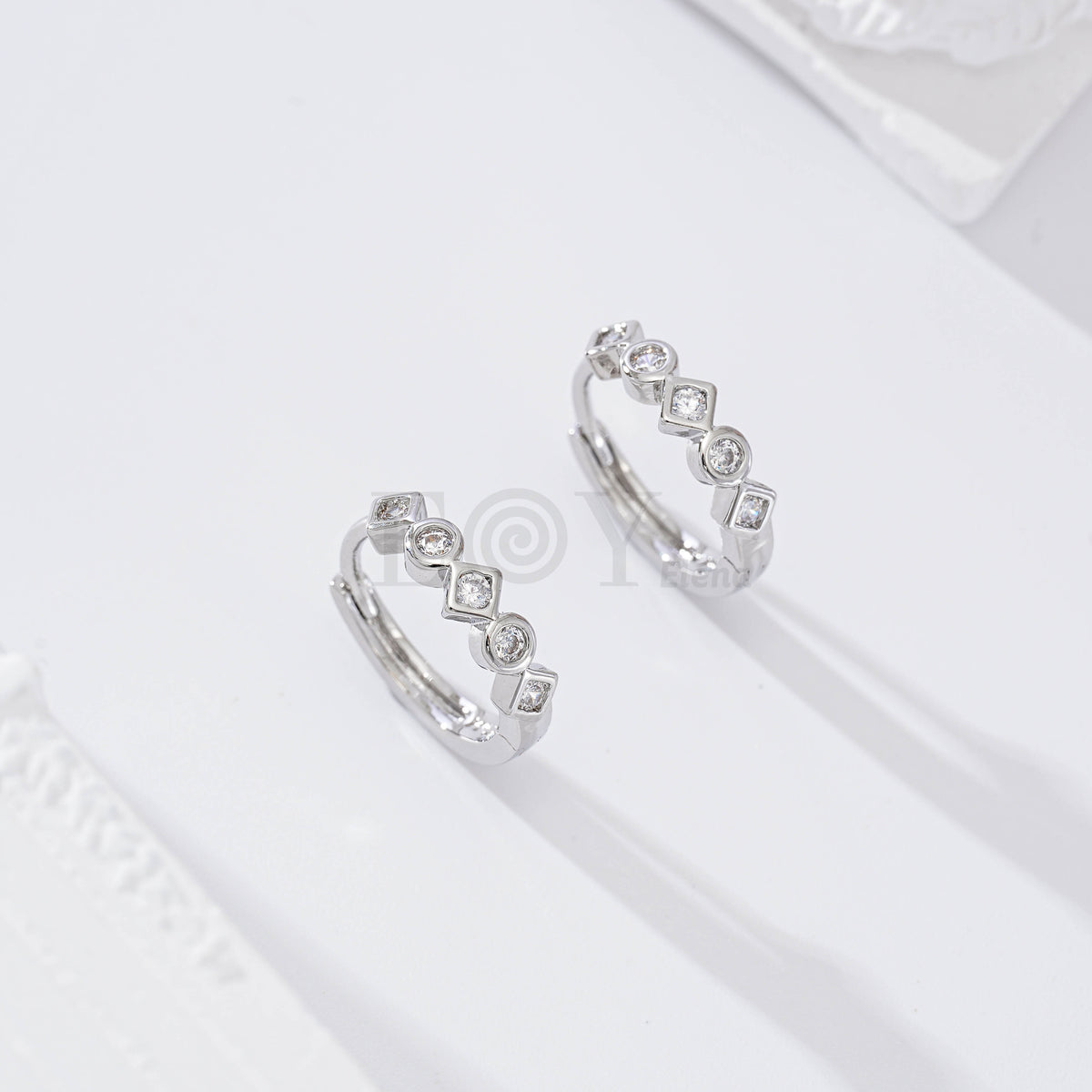 Ring with stone shapes gold-filled