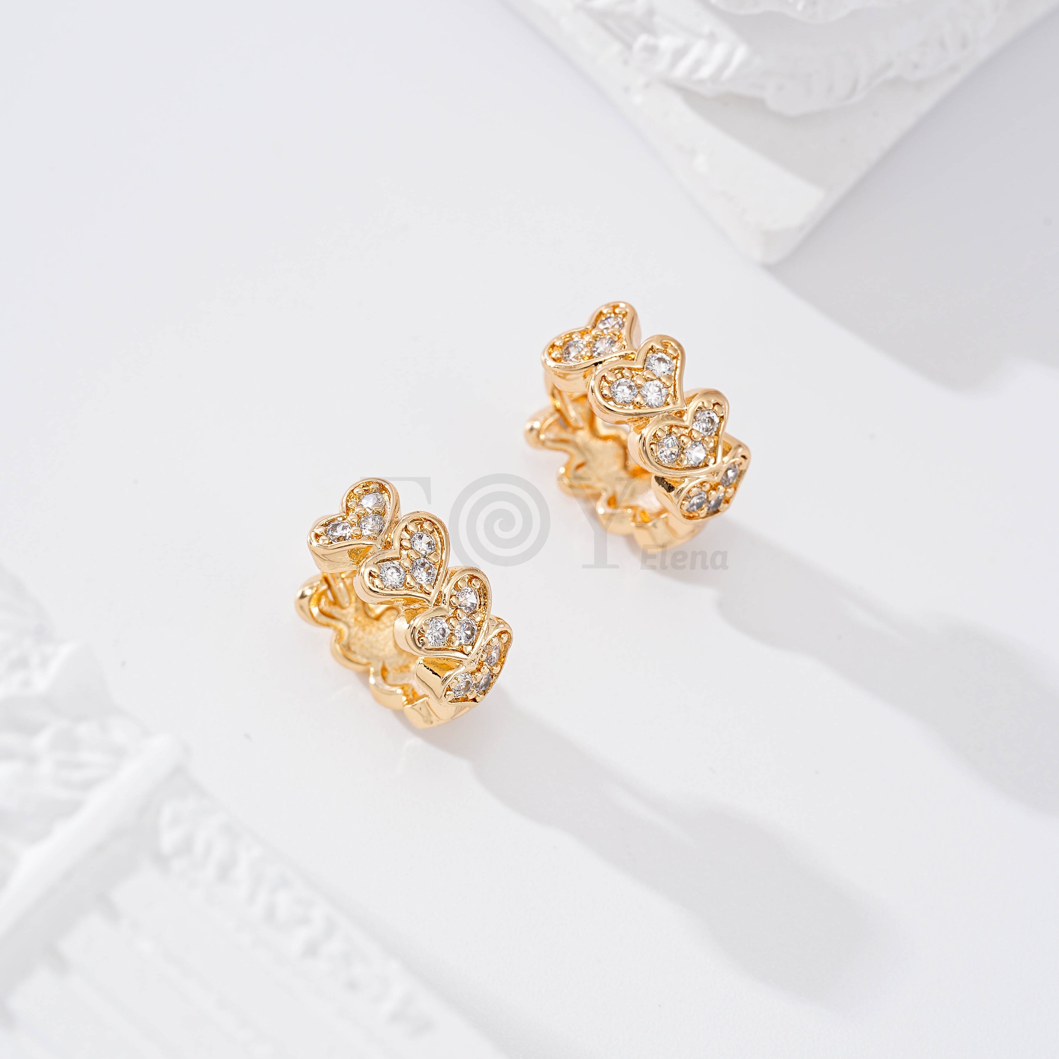 Aro con corazones goldfield